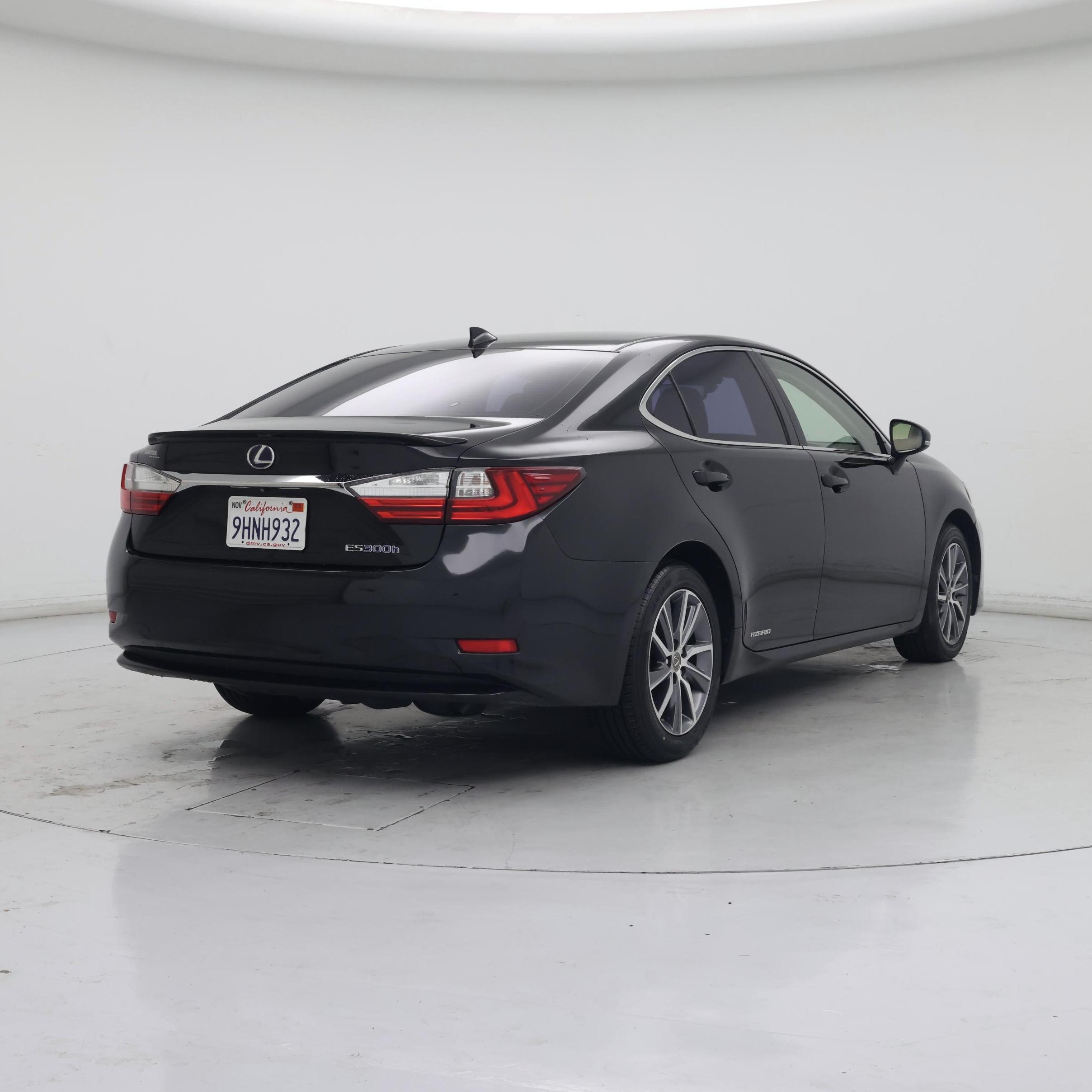 Thumbnail: 2018 Lexus ES - 8