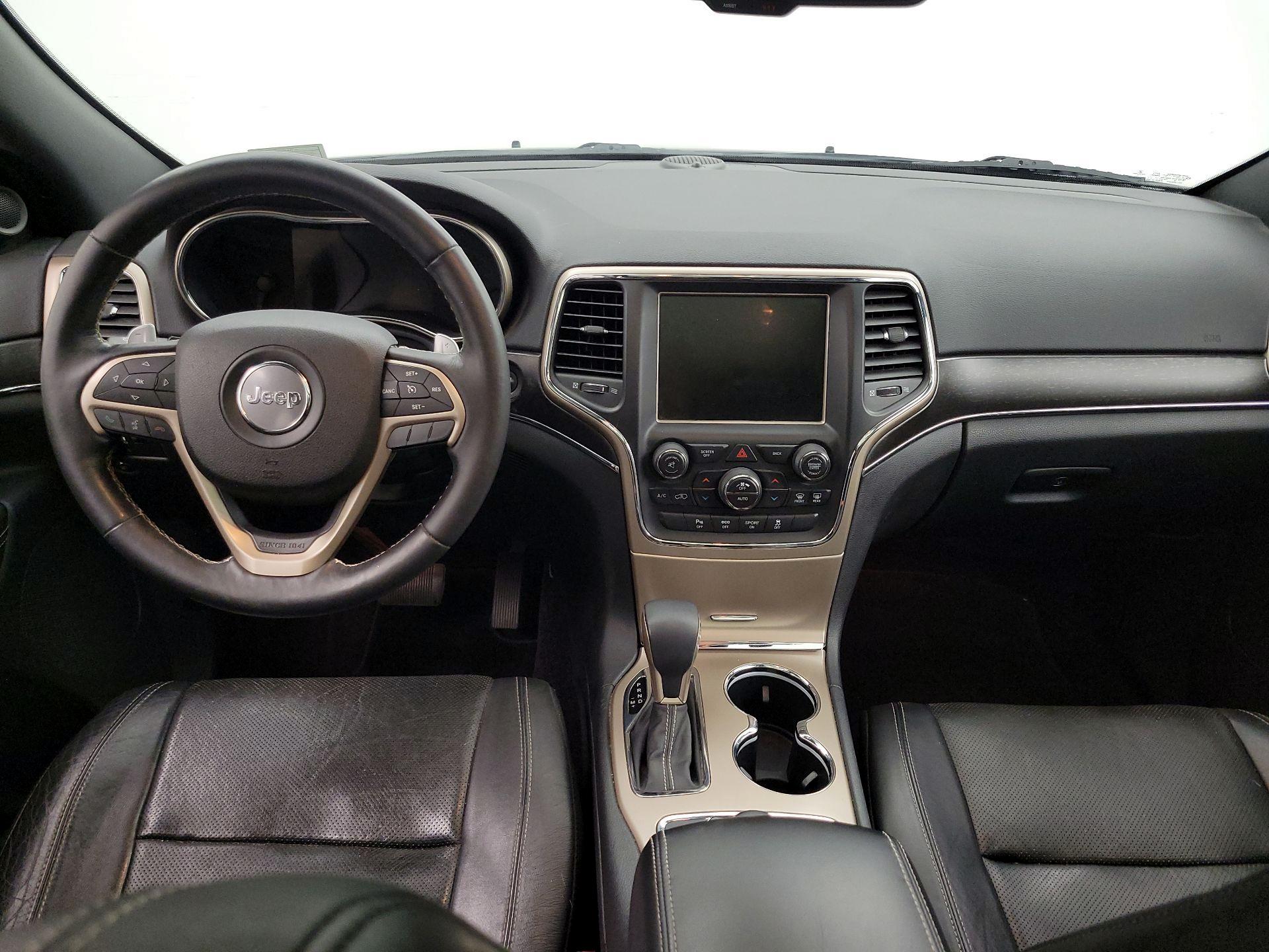 Thumbnail: 2016 Jeep Grand Cherokee - 9