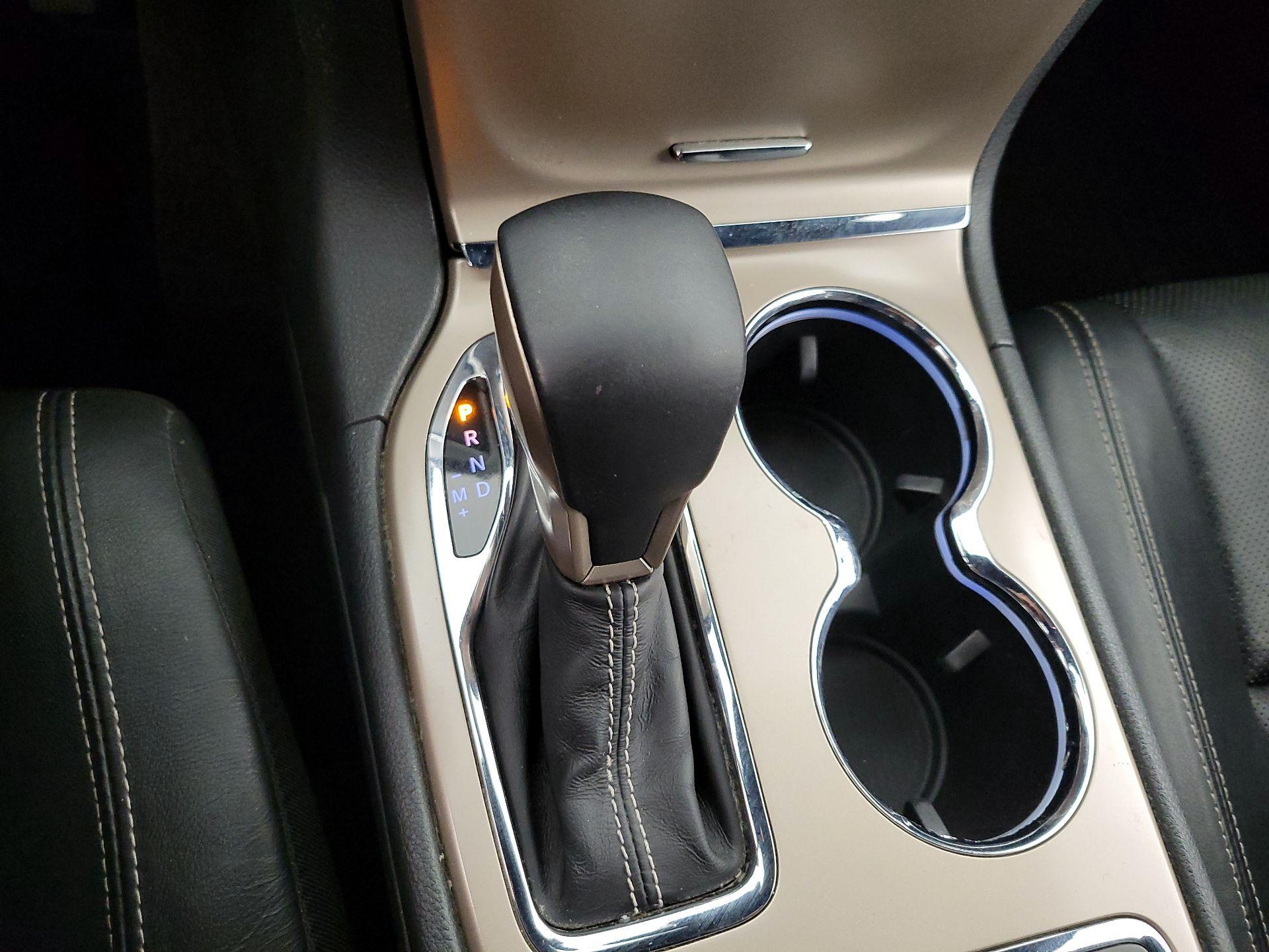 Thumbnail: 2016 Jeep Grand Cherokee - 18