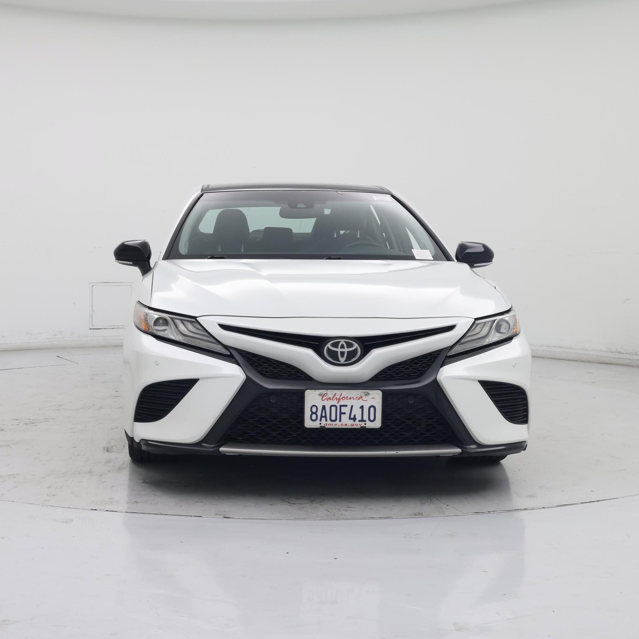Thumbnail: 2018 Toyota Camry - 5