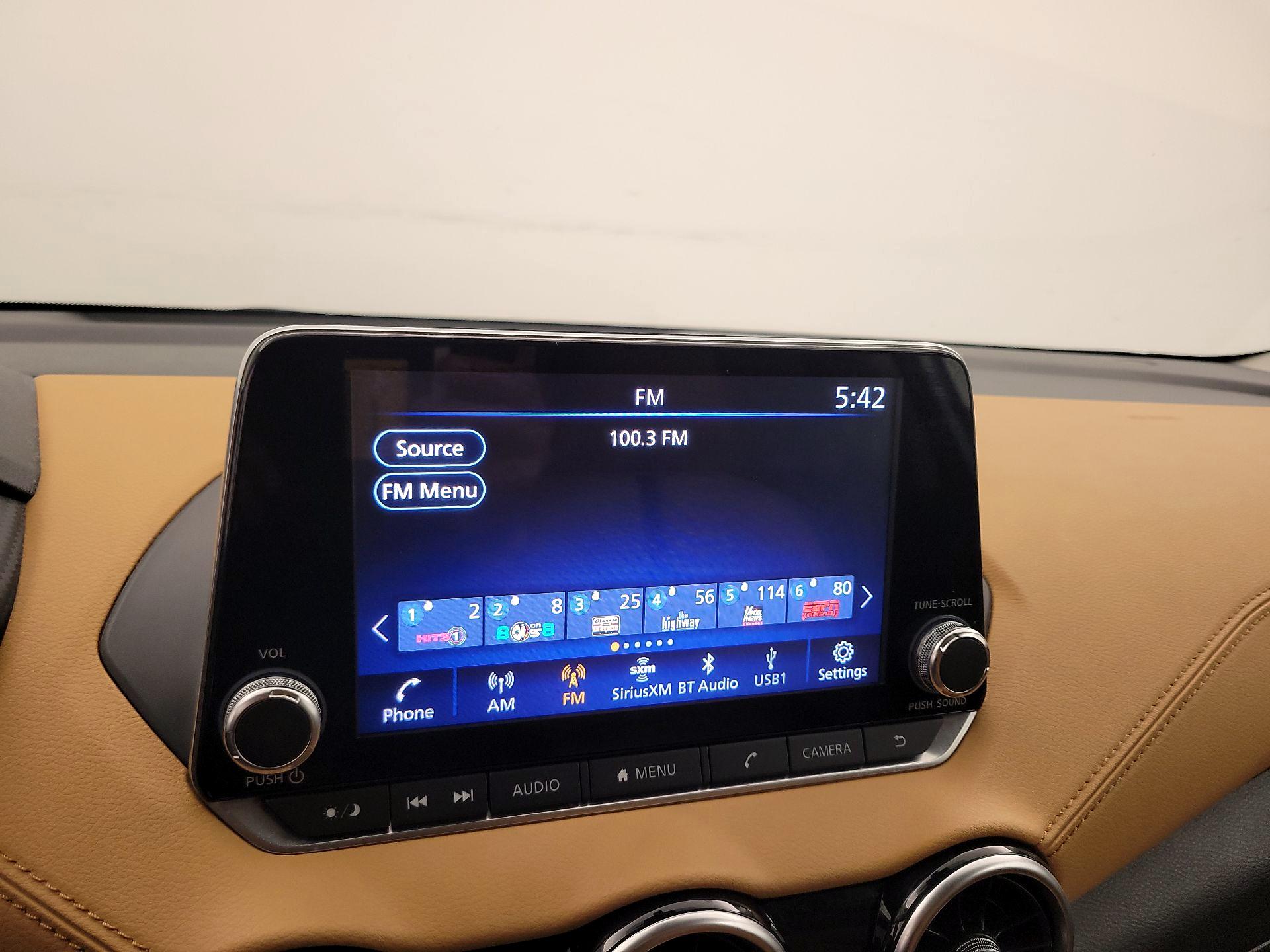 Thumbnail: 2021 Nissan Sentra - 15