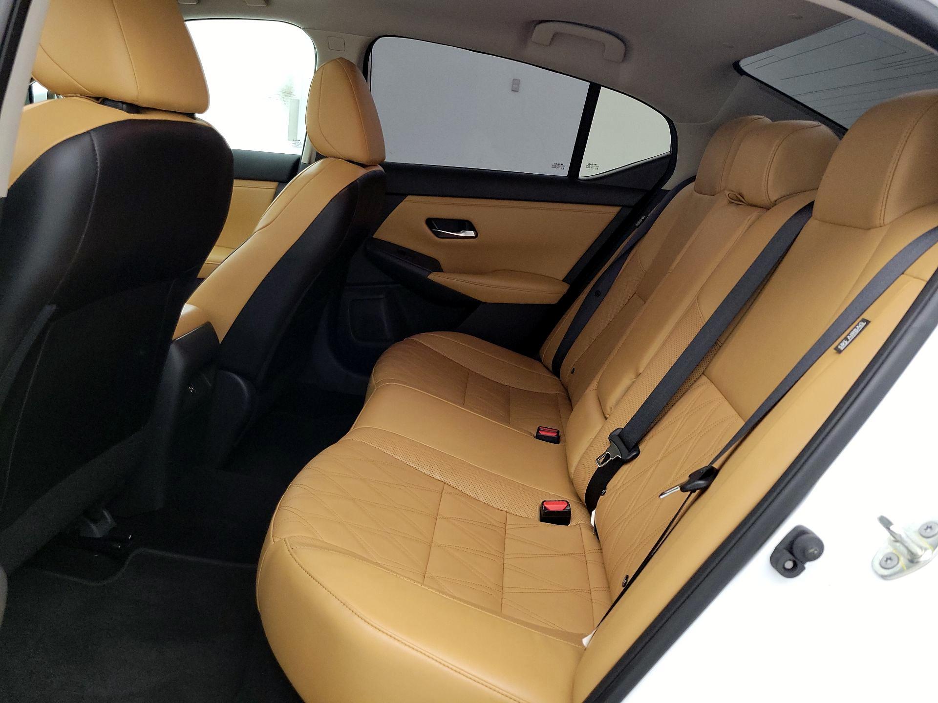 Thumbnail: 2021 Nissan Sentra - 20