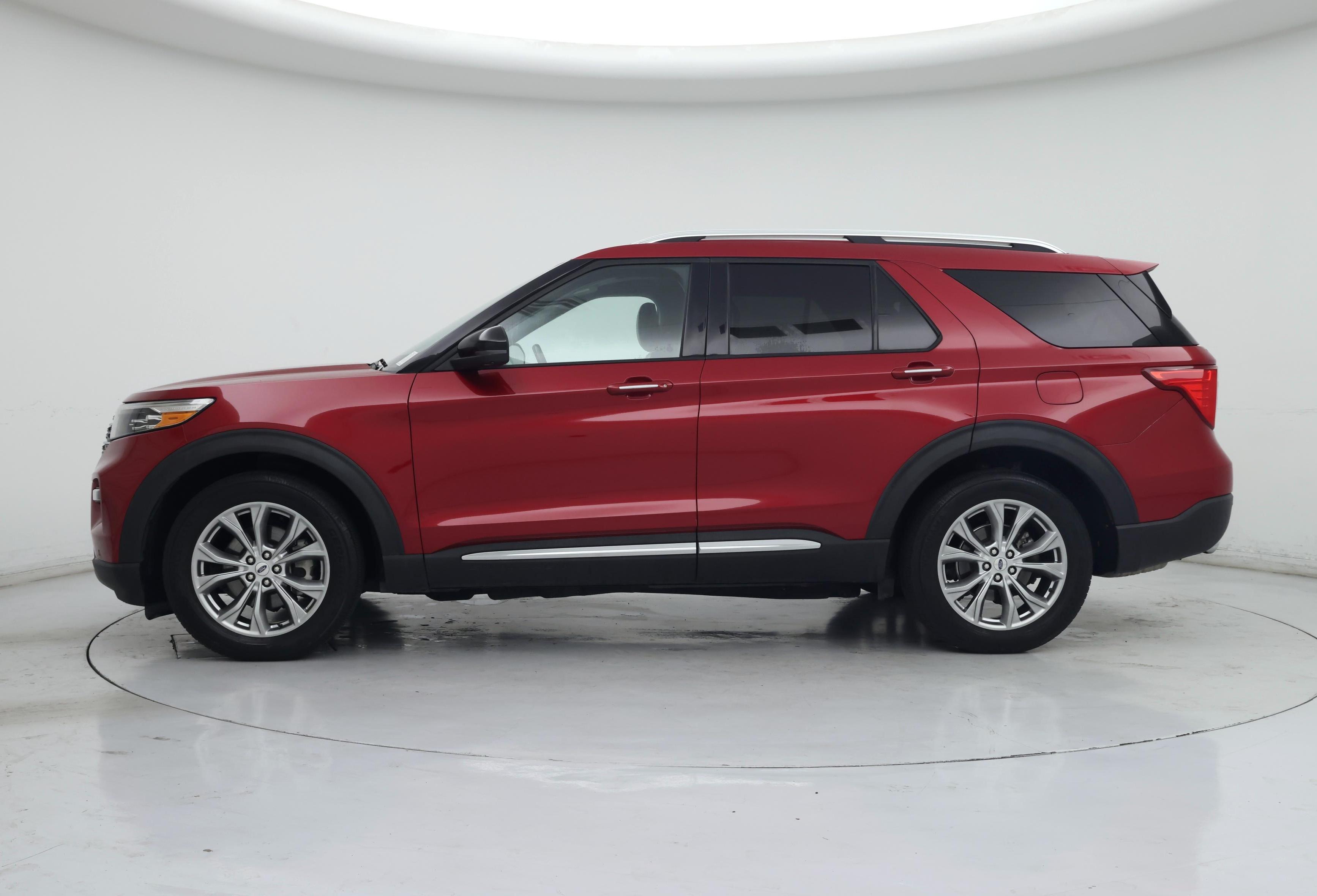 Thumbnail: 2020 Ford Explorer - 3