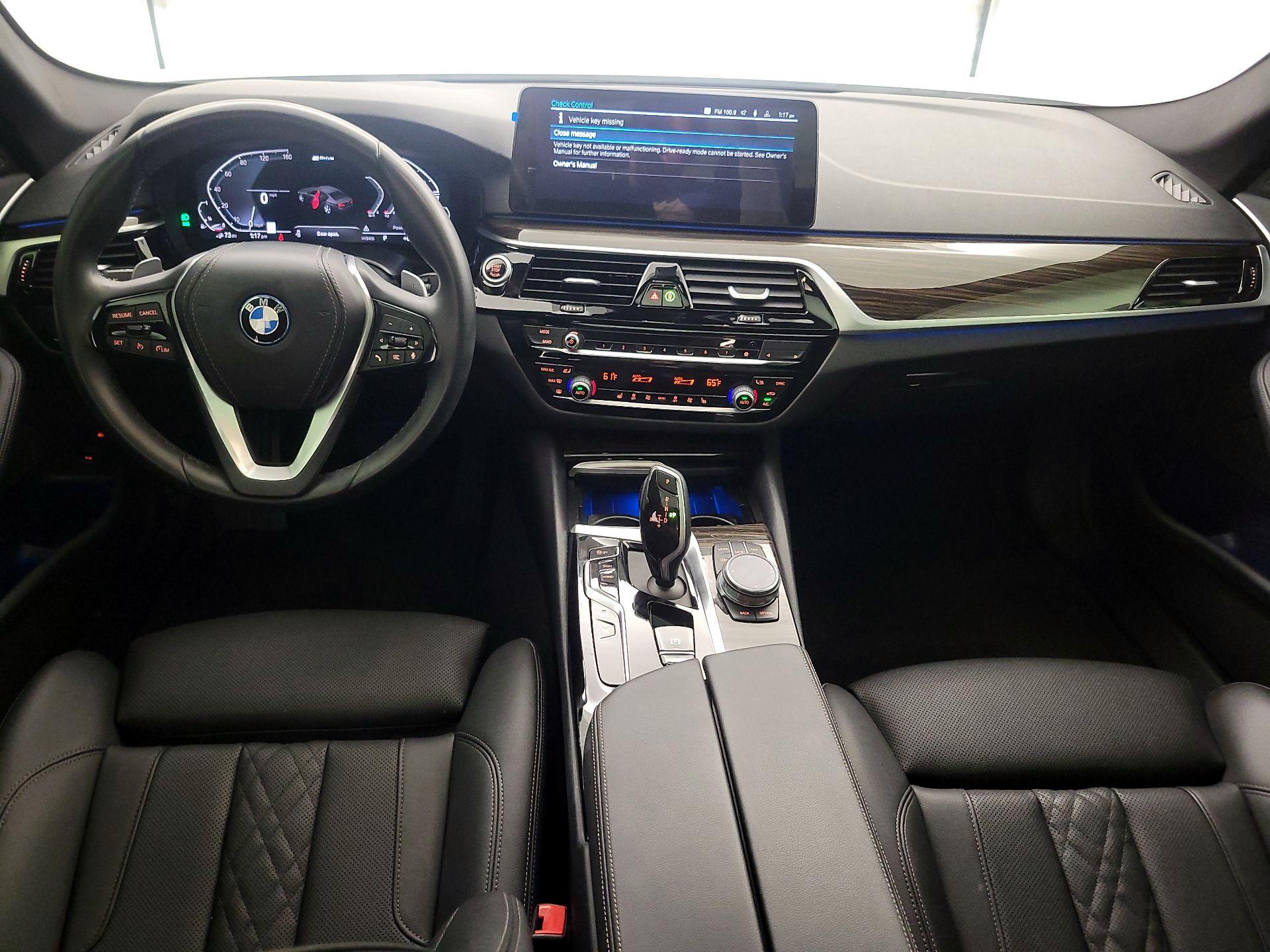 Thumbnail: 2023 BMW 5 Series - 9