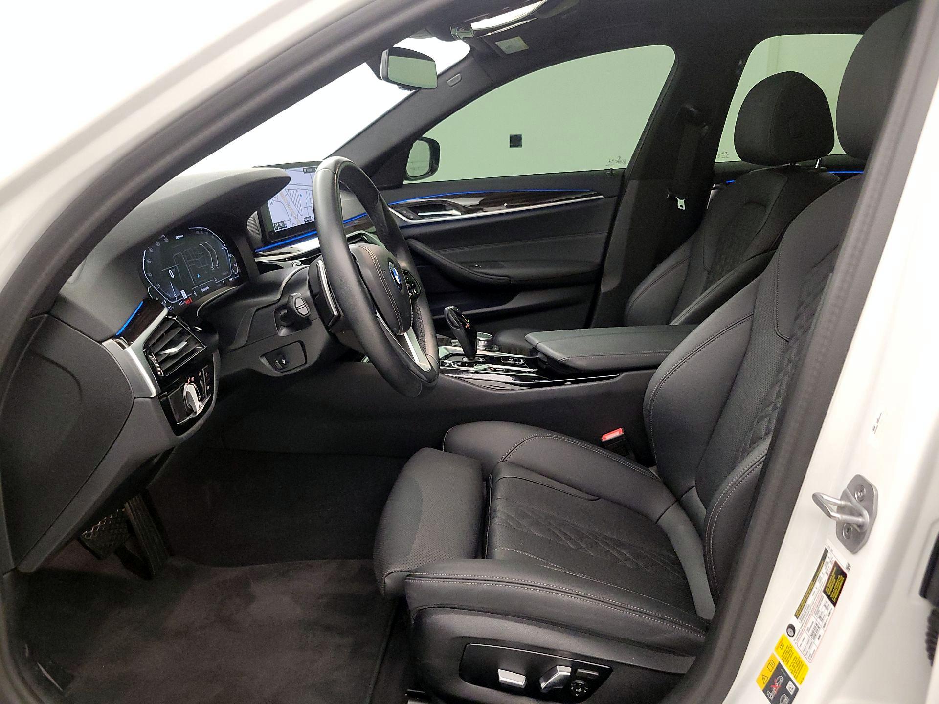 Thumbnail: 2023 BMW 5 Series - 11