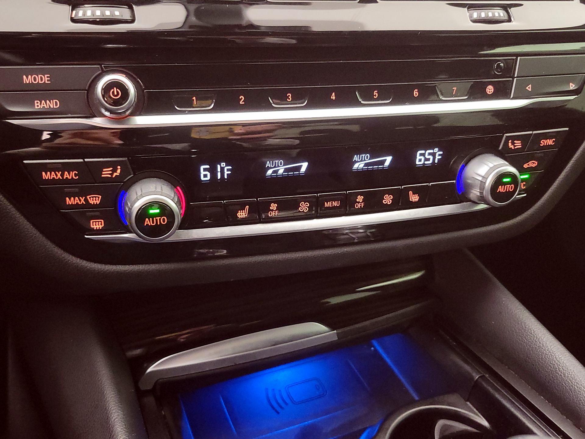 Thumbnail: 2023 BMW 5 Series - 17