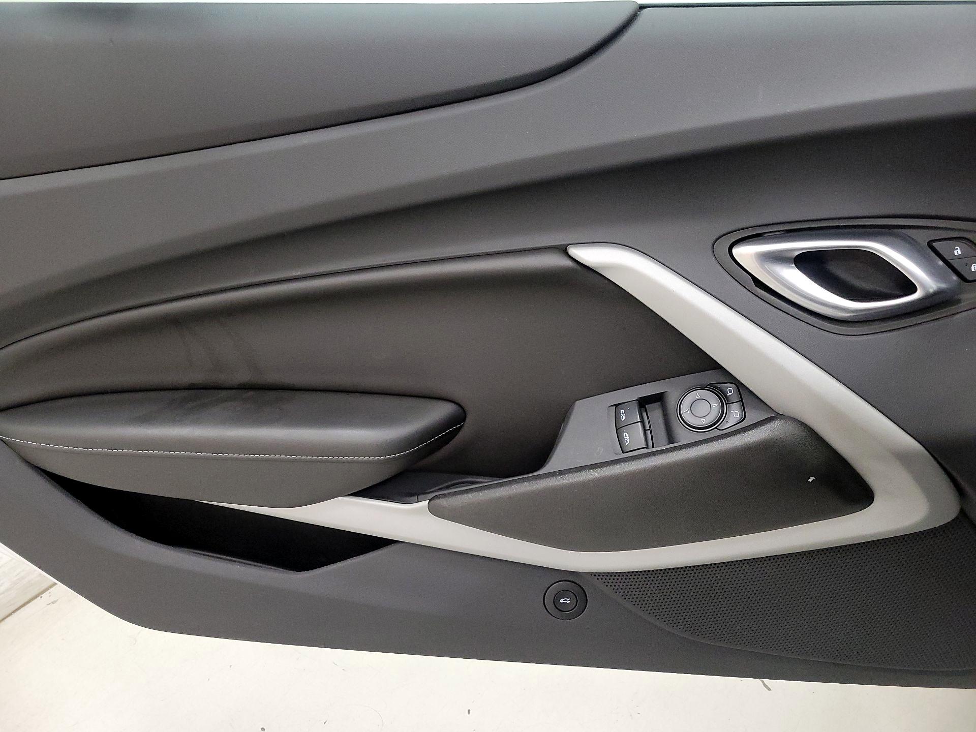 Thumbnail: 2022 Chevrolet Camaro - 12