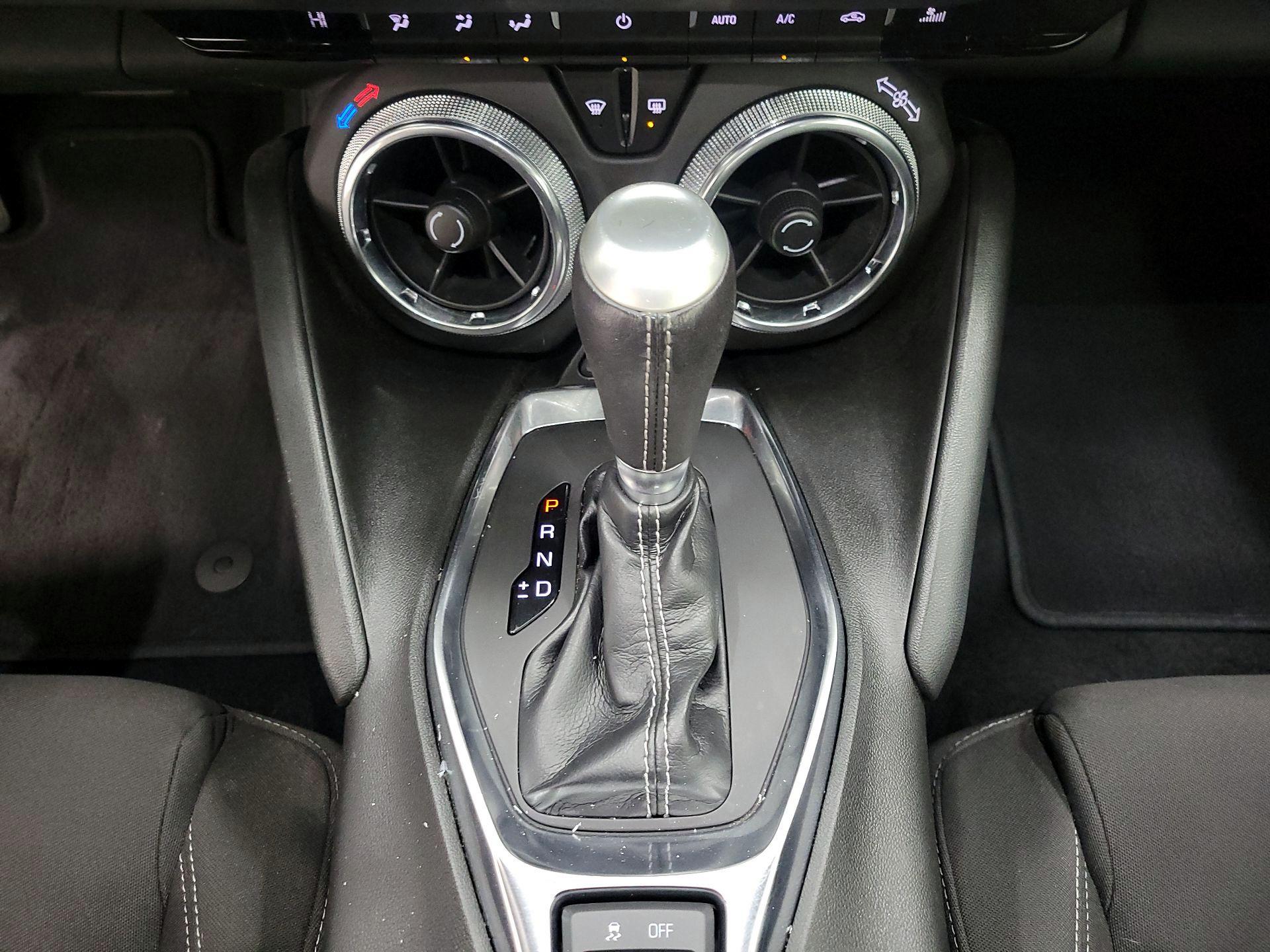 Thumbnail: 2022 Chevrolet Camaro - 16