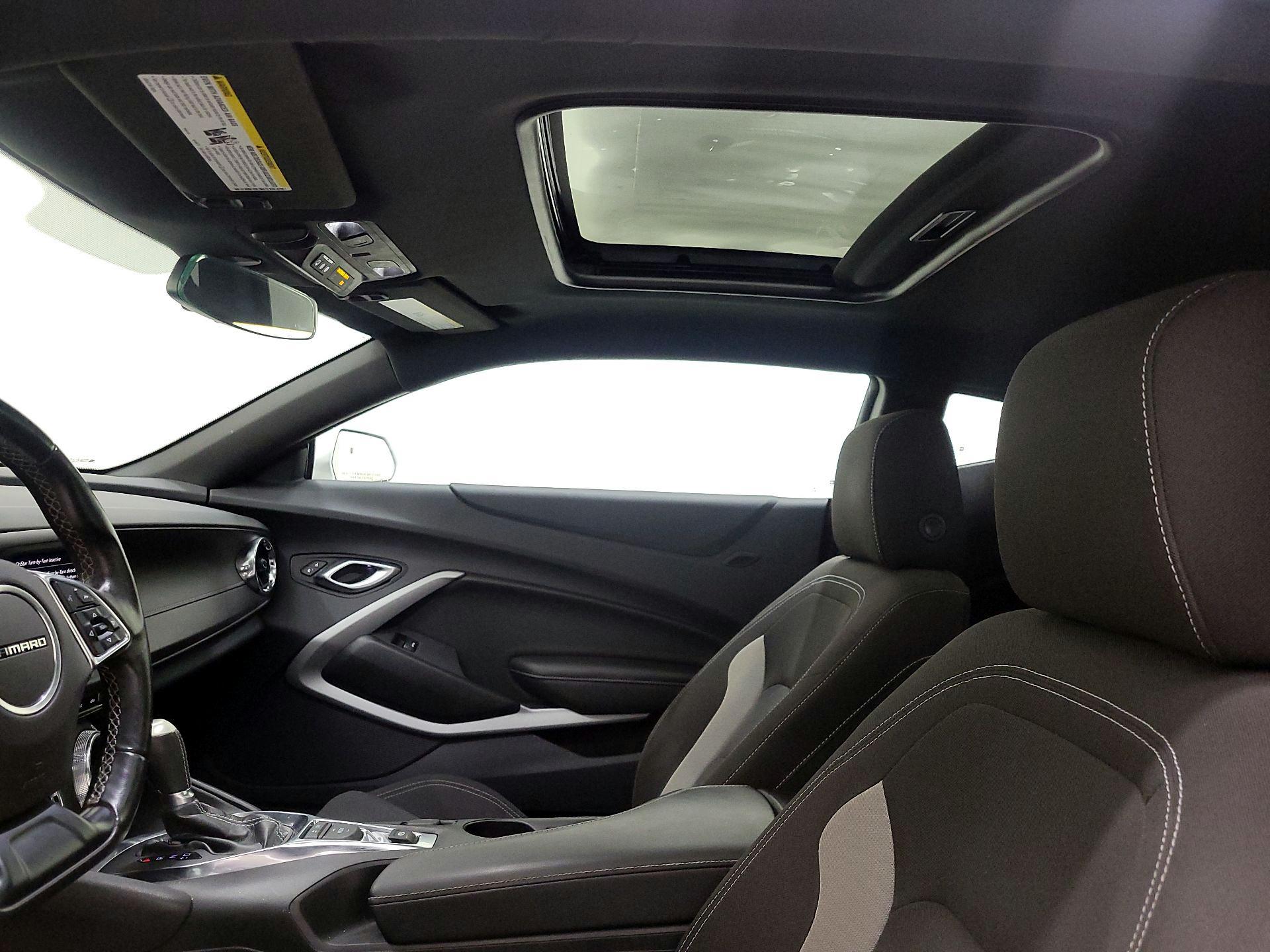 Thumbnail: 2022 Chevrolet Camaro - 18