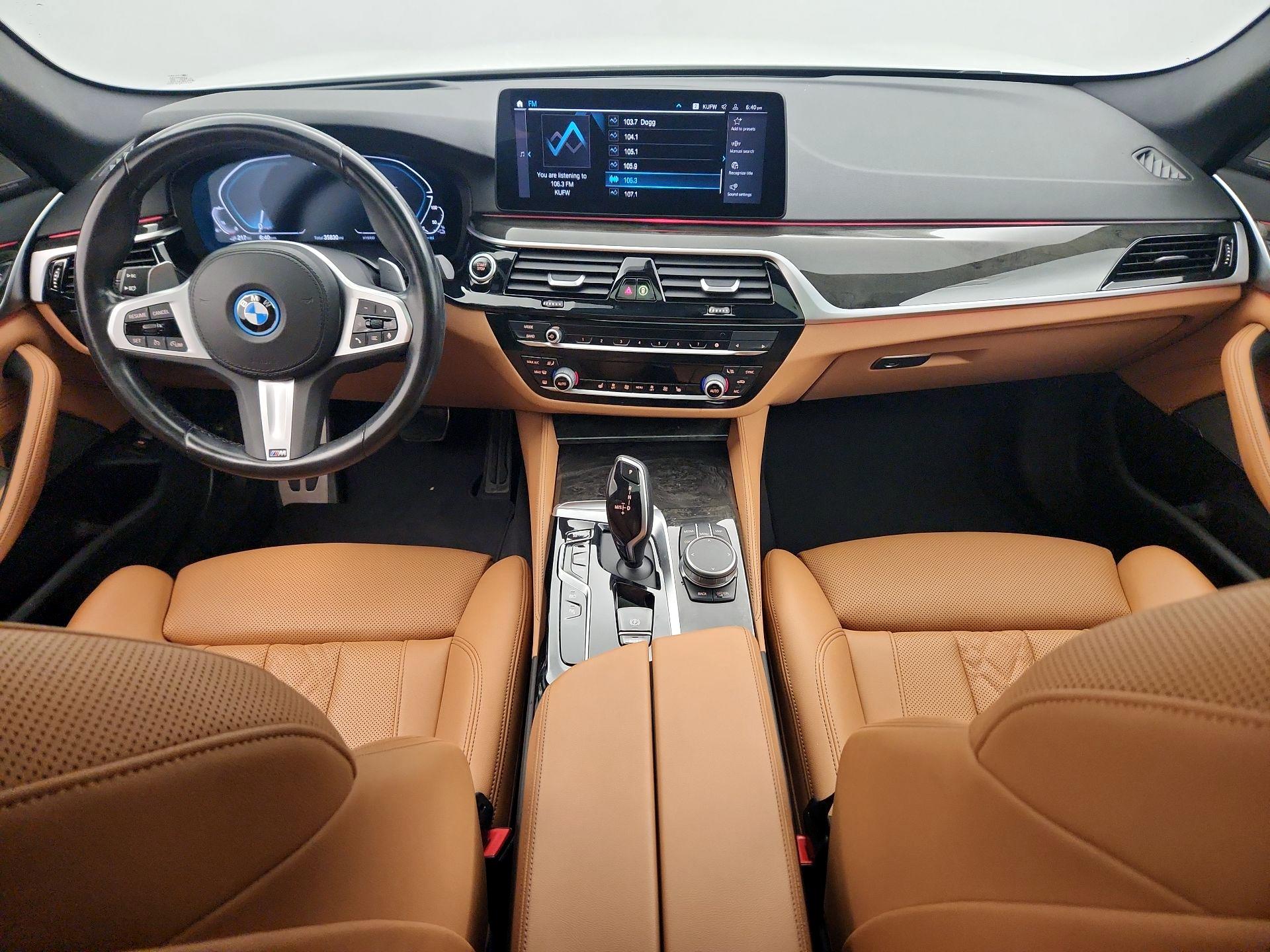 Thumbnail: 2022 BMW 5 Series - 9