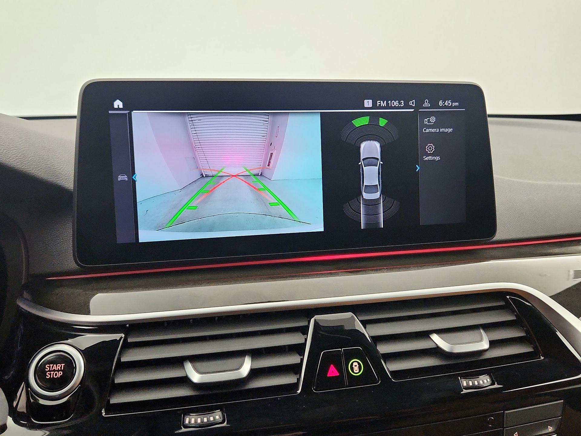 Thumbnail: 2022 BMW 5 Series - 14