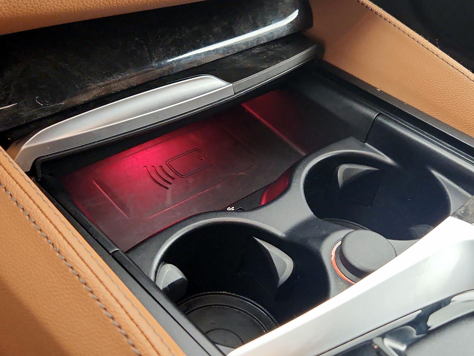 Thumbnail: 2022 BMW 5 Series - 18