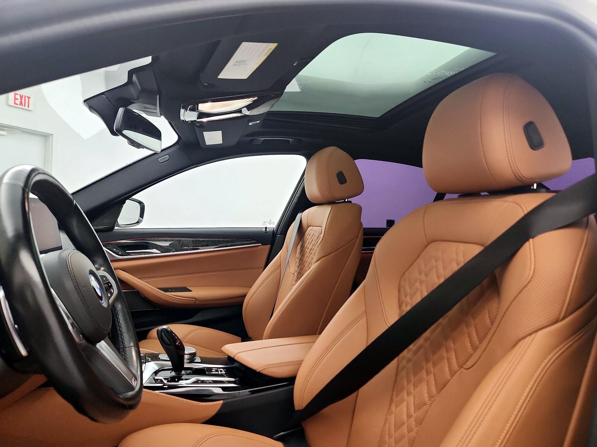 Thumbnail: 2022 BMW 5 Series - 19