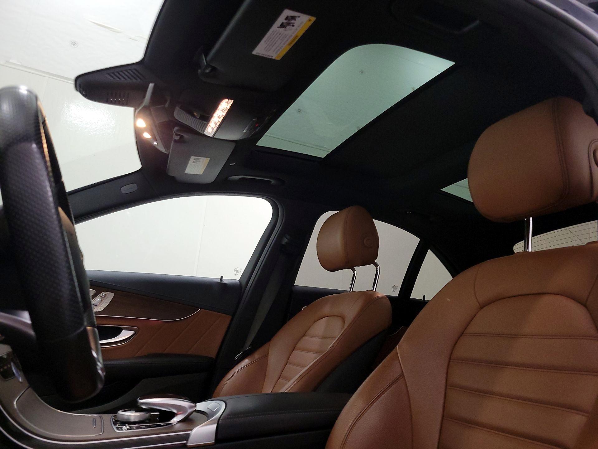 Thumbnail: 2020 Mercedes-Benz C-Class - 20