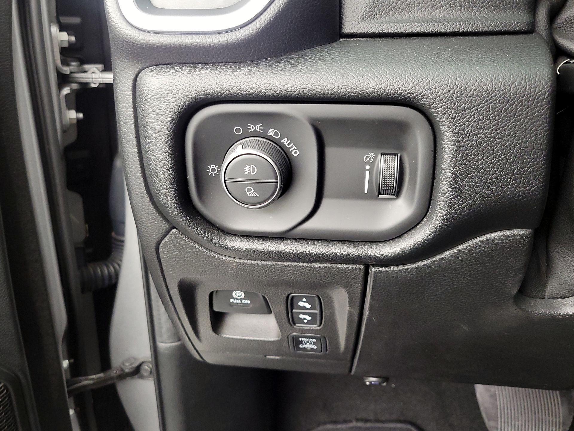 Thumbnail: 2020 RAM 1500 - 13