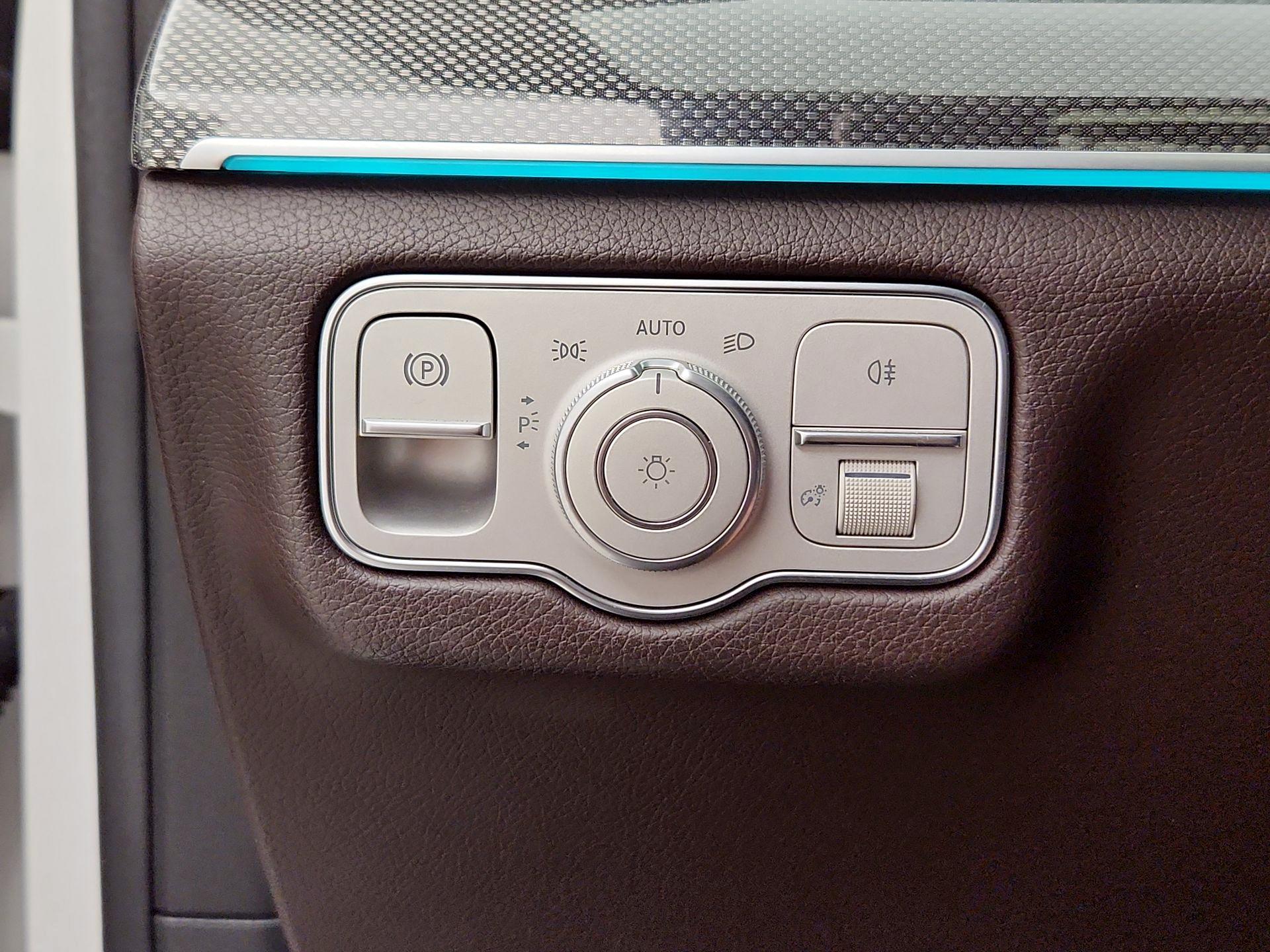 Thumbnail: 2021 Mercedes-Benz GLE - 13