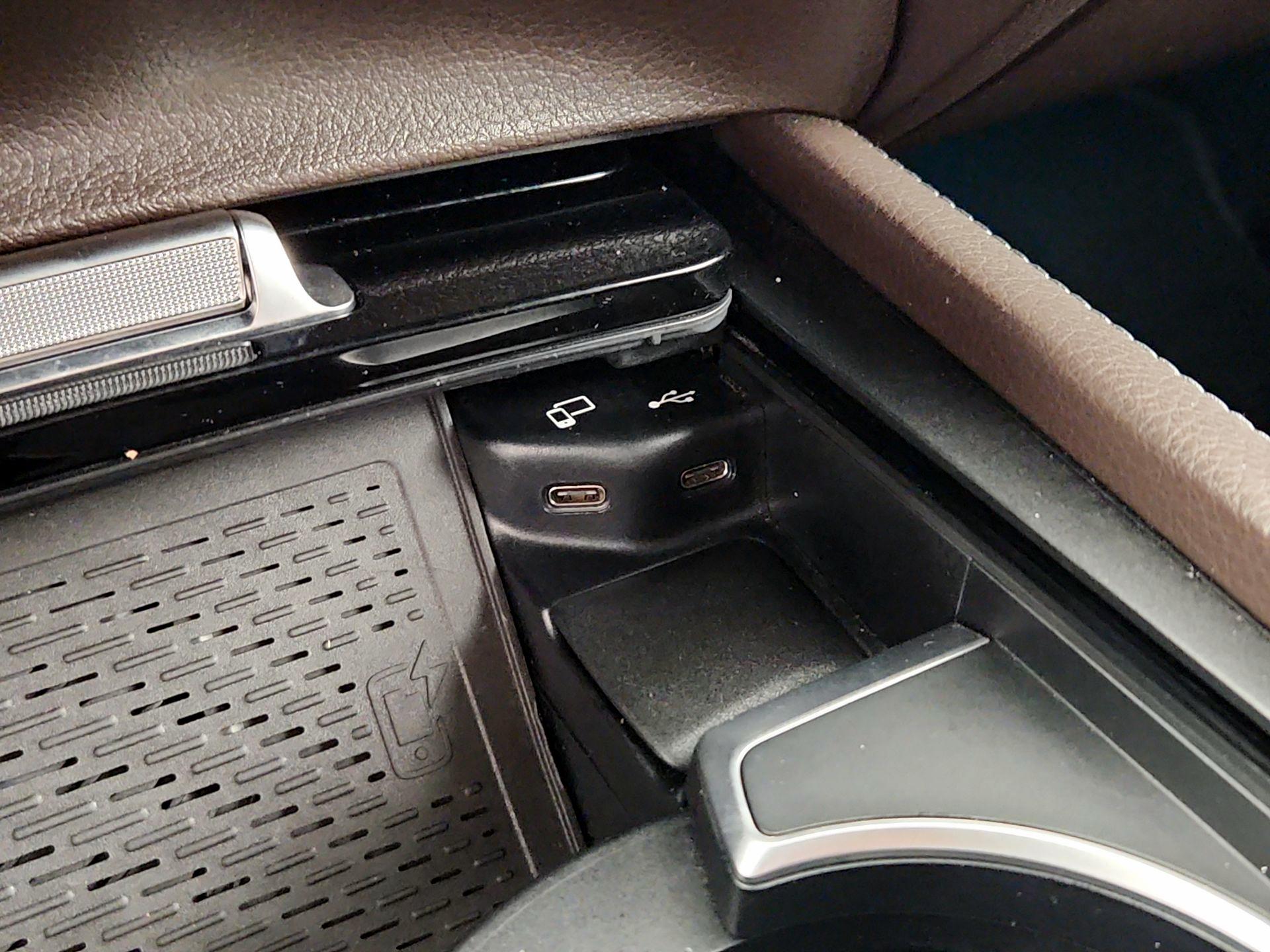 Thumbnail: 2021 Mercedes-Benz GLE - 19