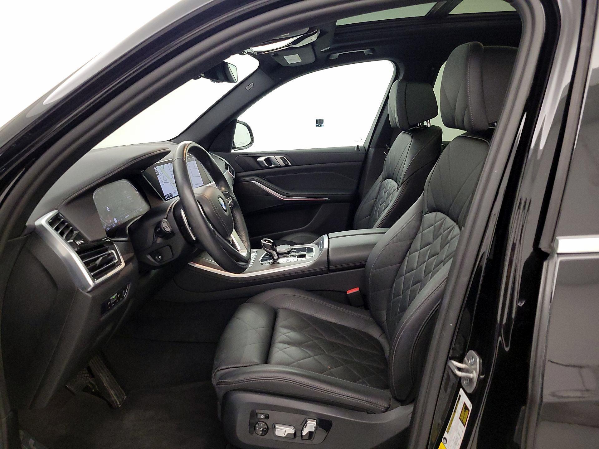 Thumbnail: 2023 BMW X5 - 11