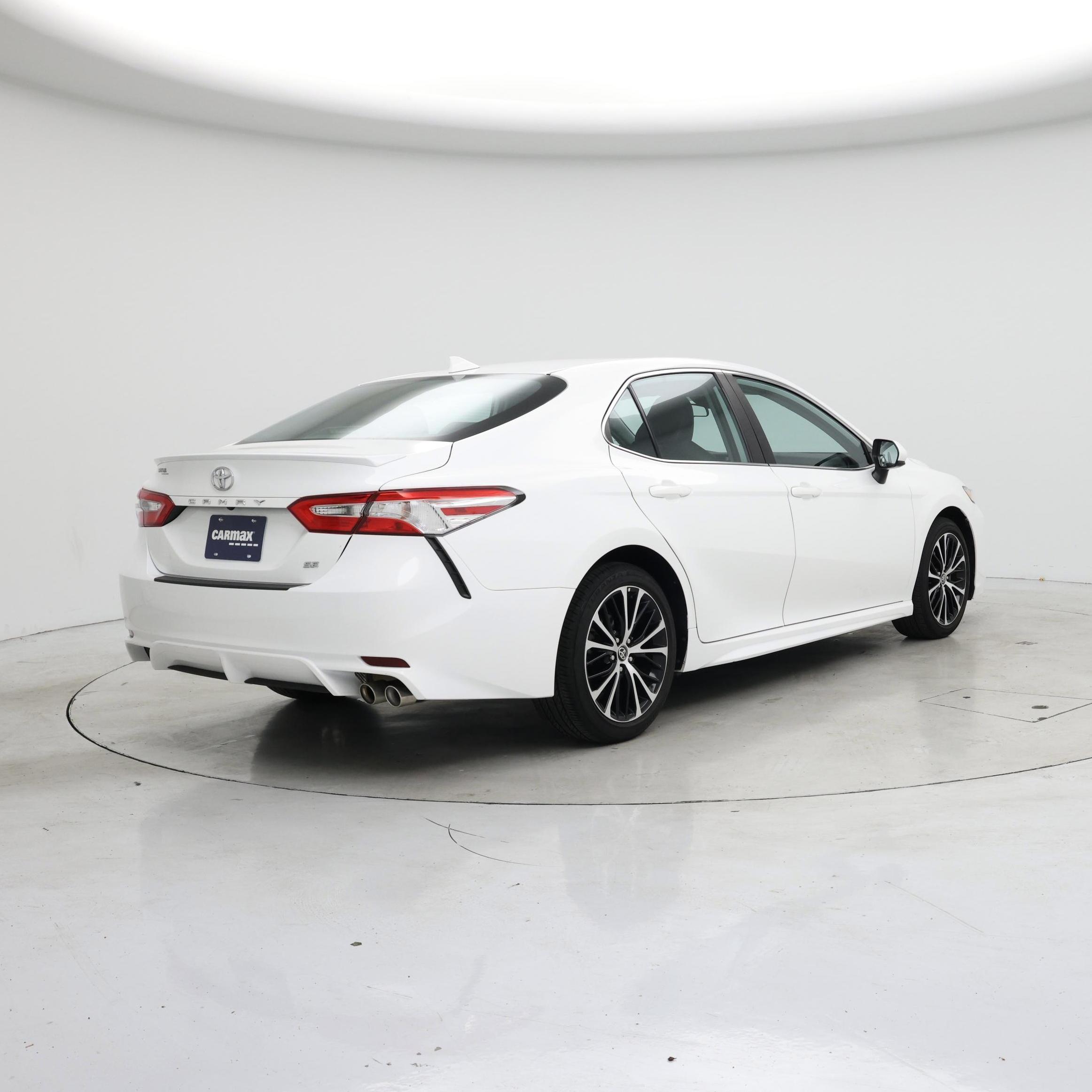 Thumbnail: 2020 Toyota Camry - 8