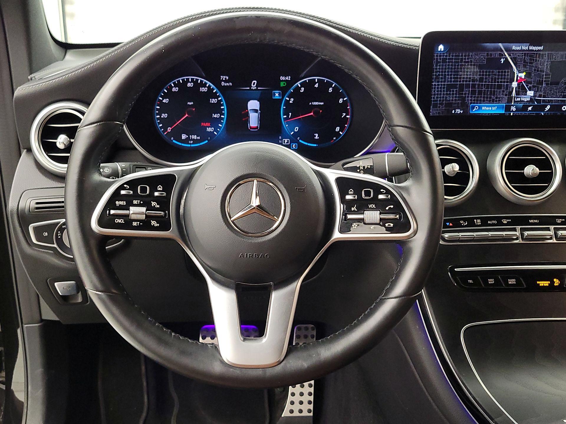 Thumbnail: 2022 Mercedes-Benz GLC - 10