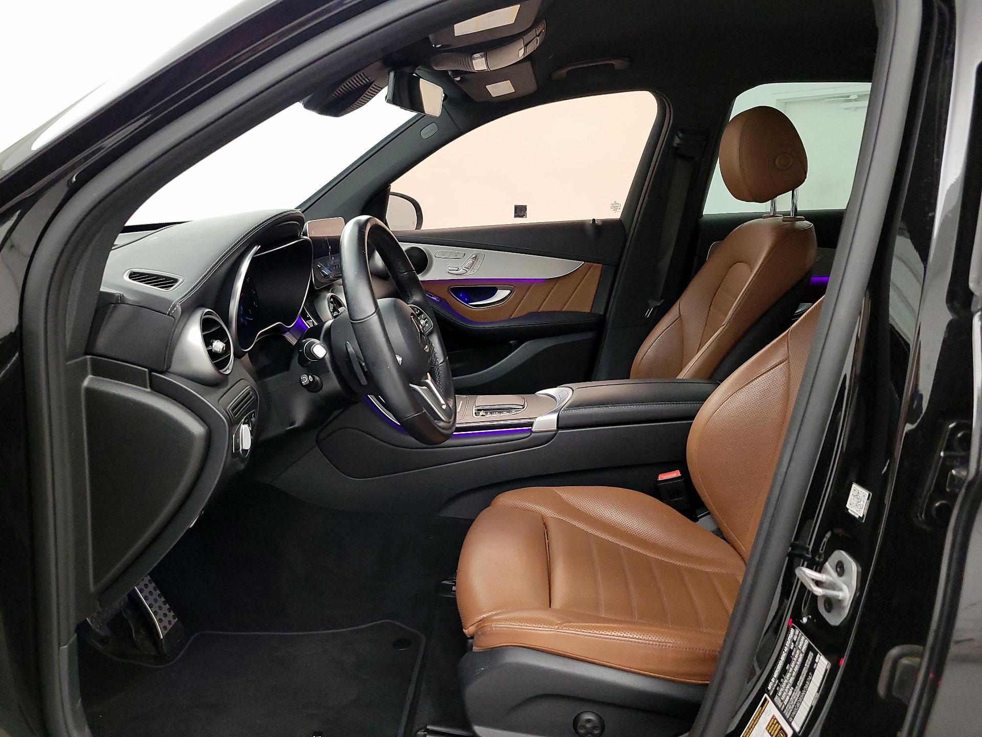 Thumbnail: 2022 Mercedes-Benz GLC - 11