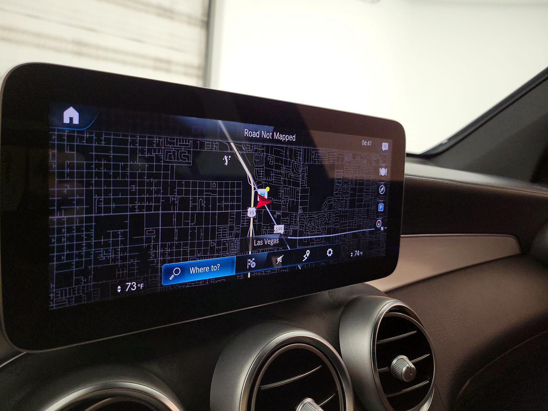 Thumbnail: 2022 Mercedes-Benz GLC - 14