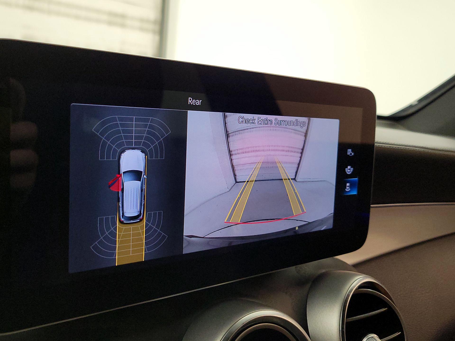 Thumbnail: 2022 Mercedes-Benz GLC - 15