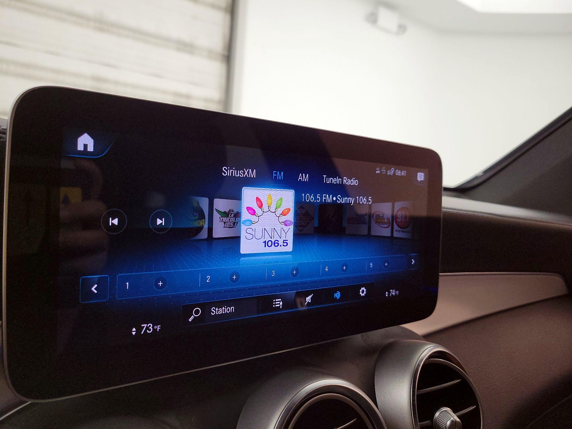 Thumbnail: 2022 Mercedes-Benz GLC - 16