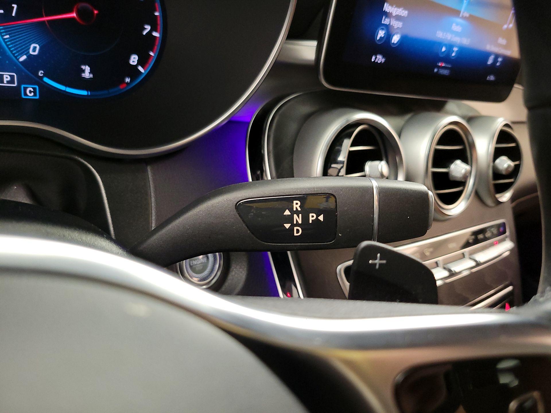 Thumbnail: 2022 Mercedes-Benz GLC - 18