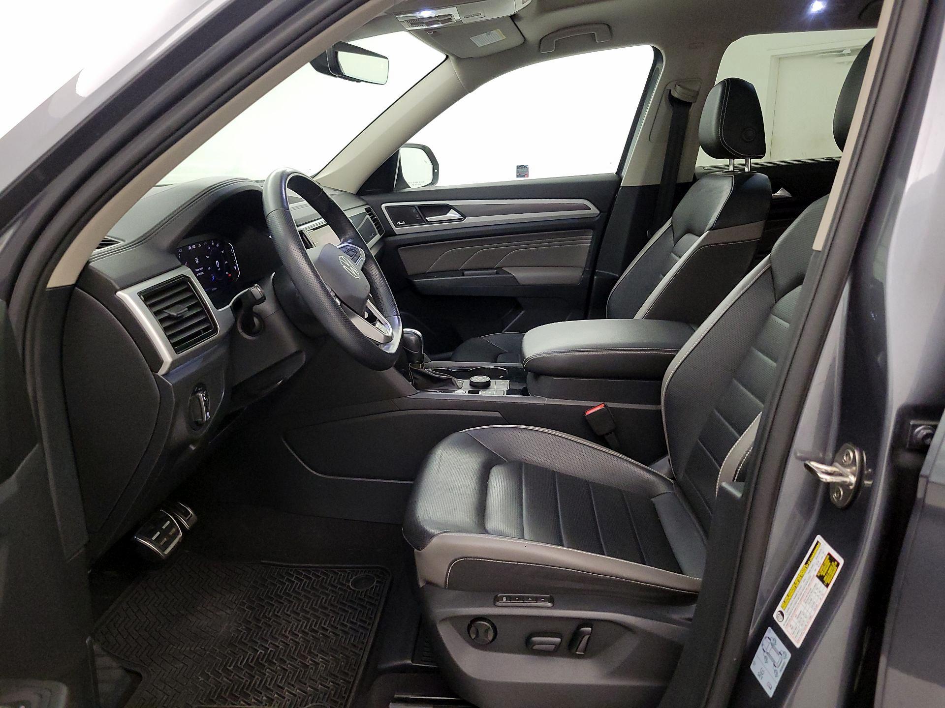 Thumbnail: 2022 Volkswagen Atlas - 11