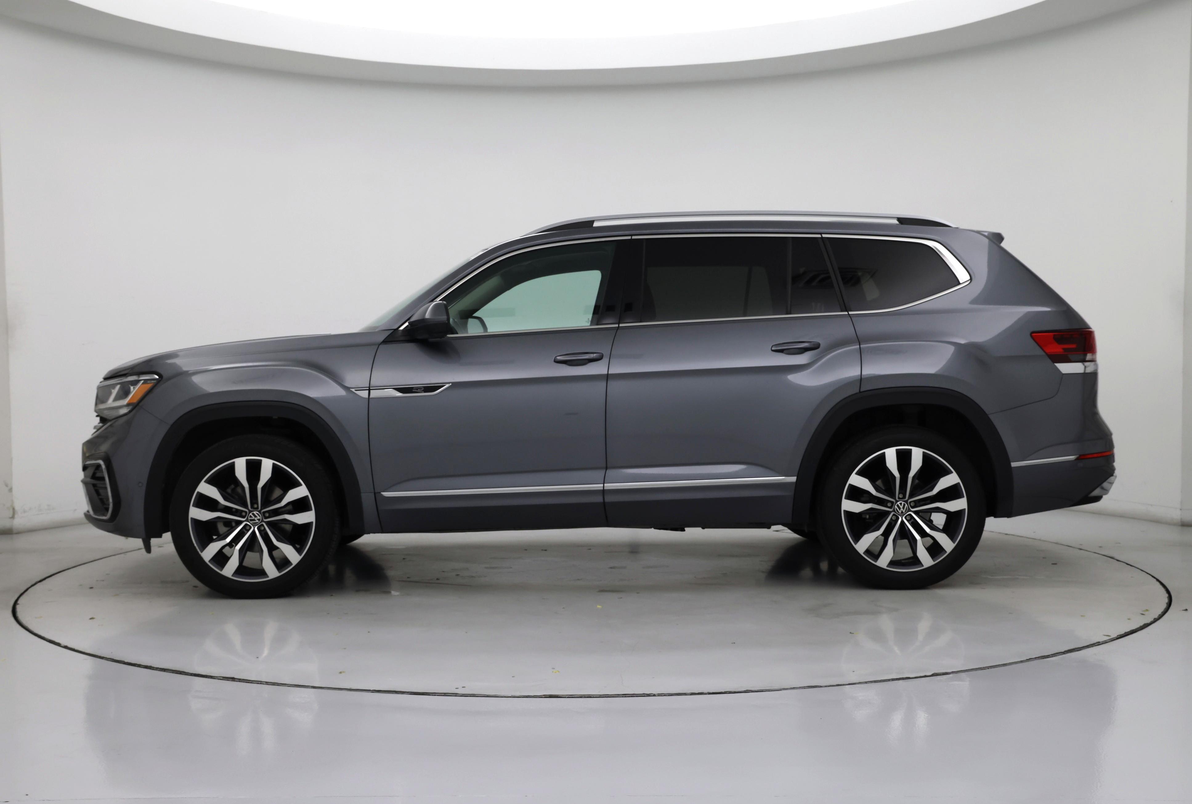 Thumbnail: 2022 Volkswagen Atlas - 3