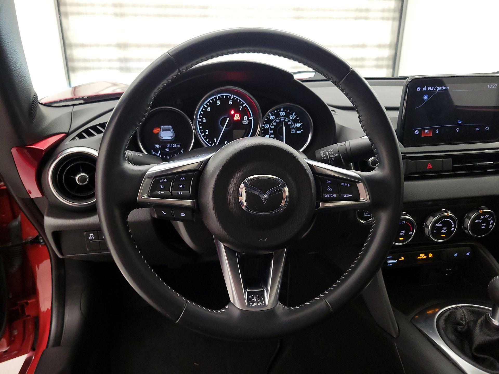 Thumbnail: 2022 Mazda MX-5 Miata - 10