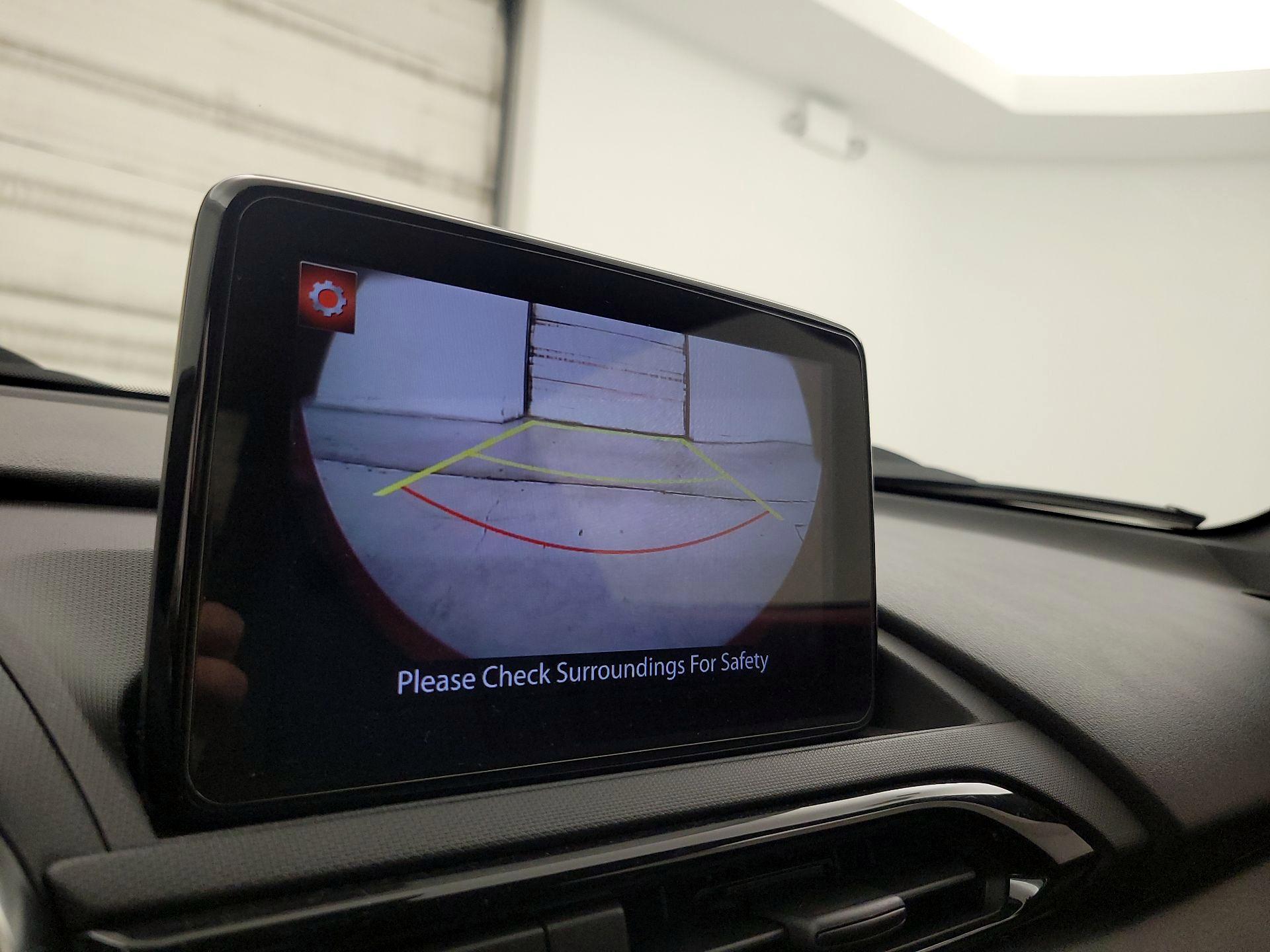 Thumbnail: 2022 Mazda MX-5 Miata - 15