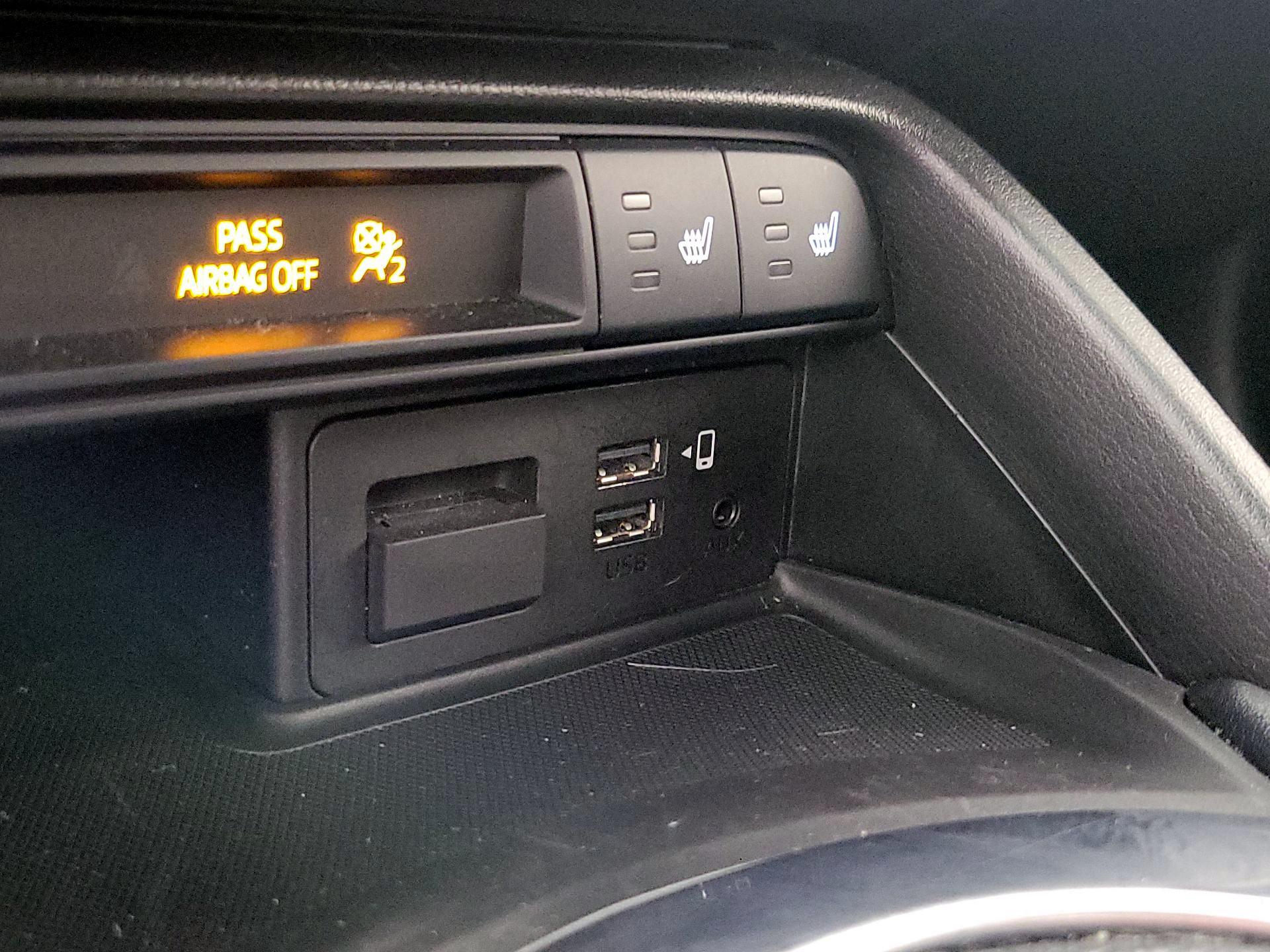 Thumbnail: 2022 Mazda MX-5 Miata - 19