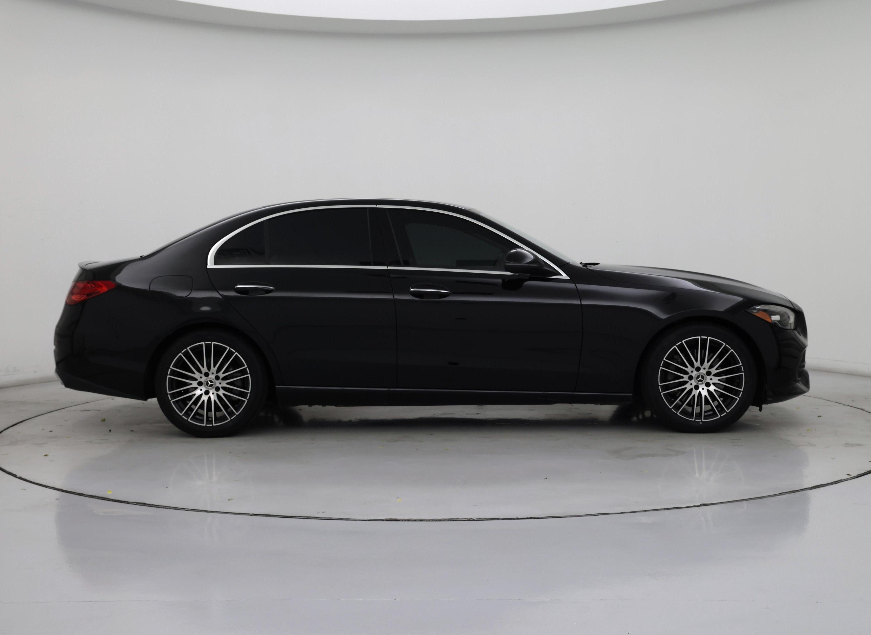 Thumbnail: 2022 Mercedes-Benz C-Class - 7