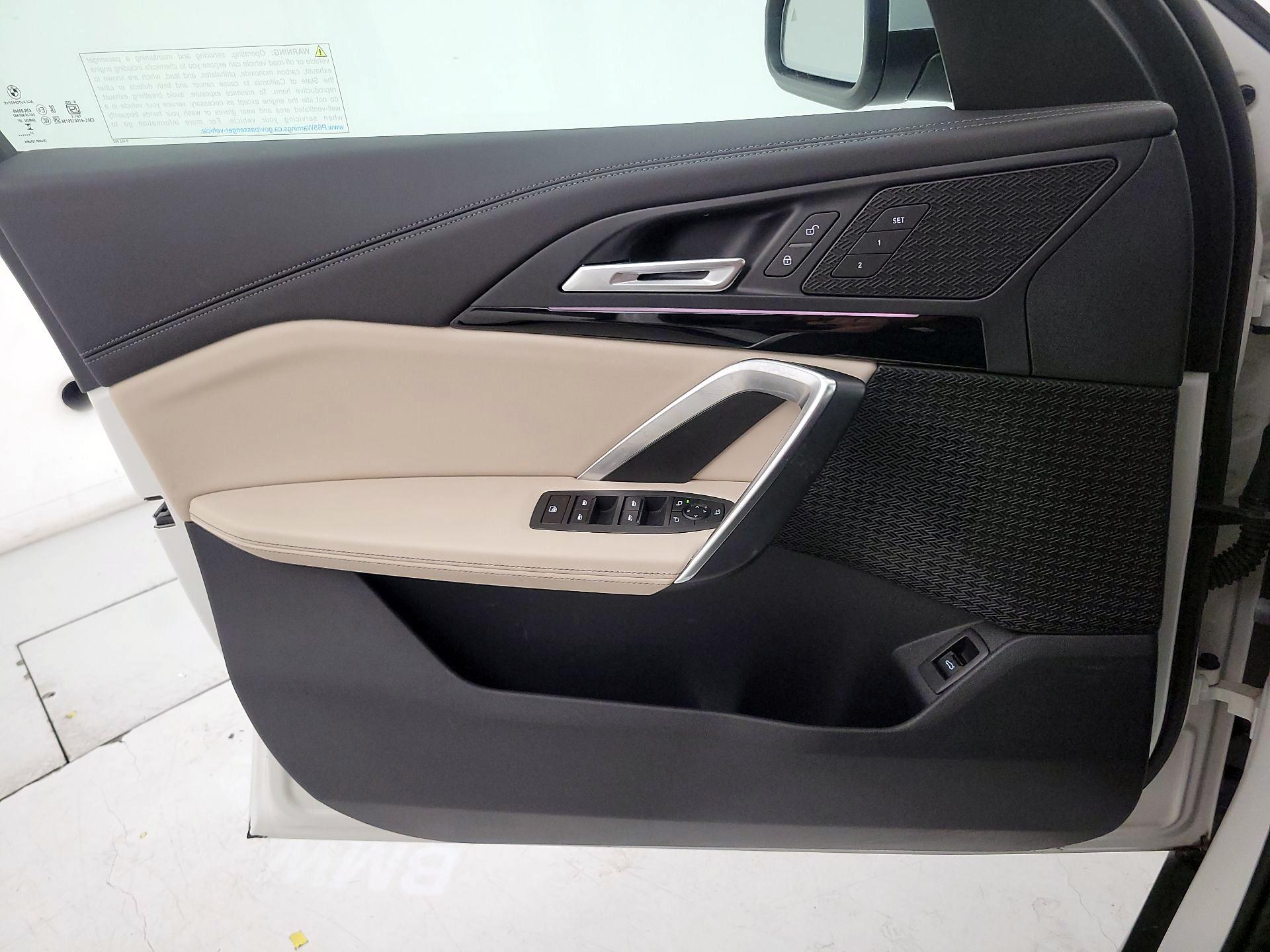 Thumbnail: 2023 BMW X1 - 12