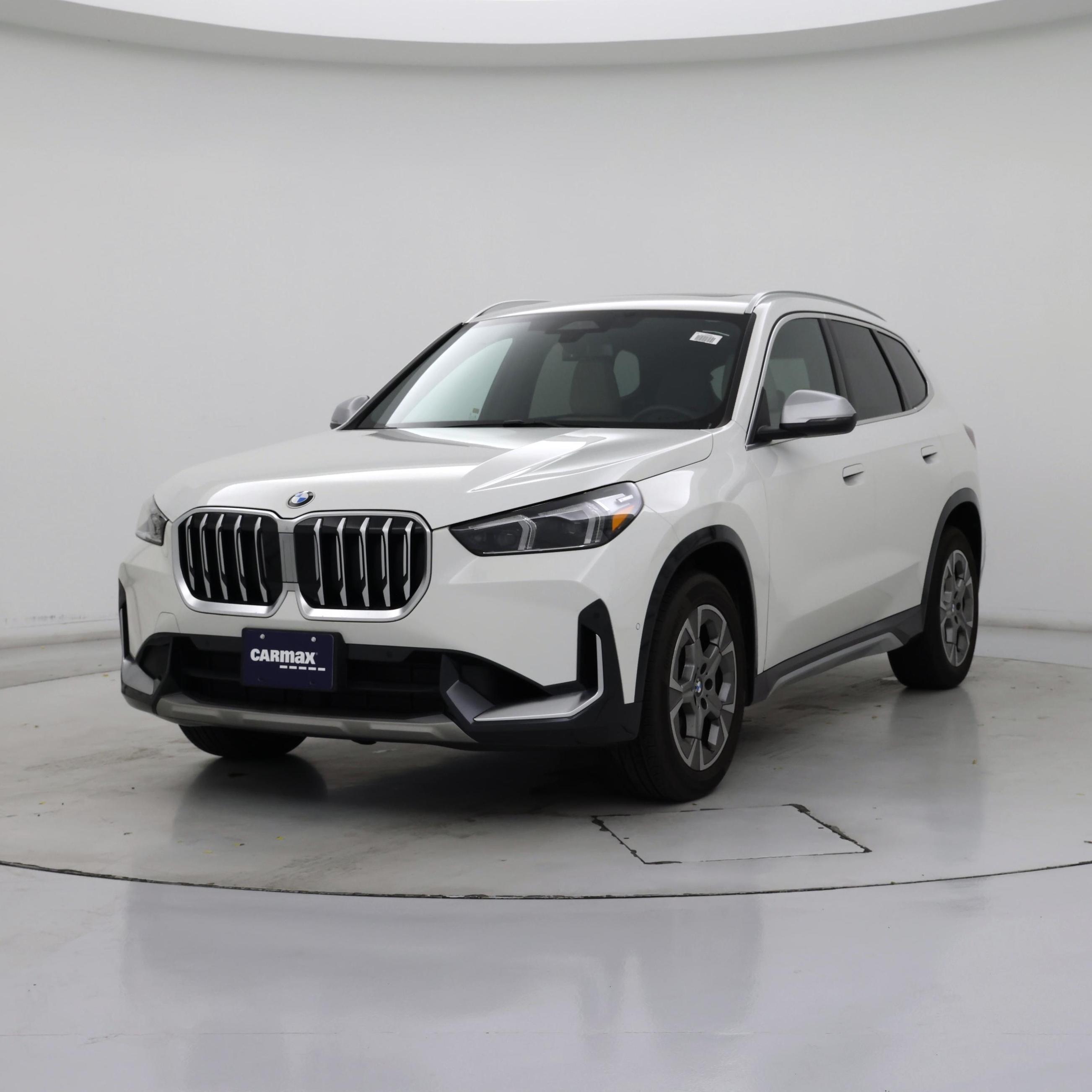 Thumbnail: 2023 BMW X1 - 4