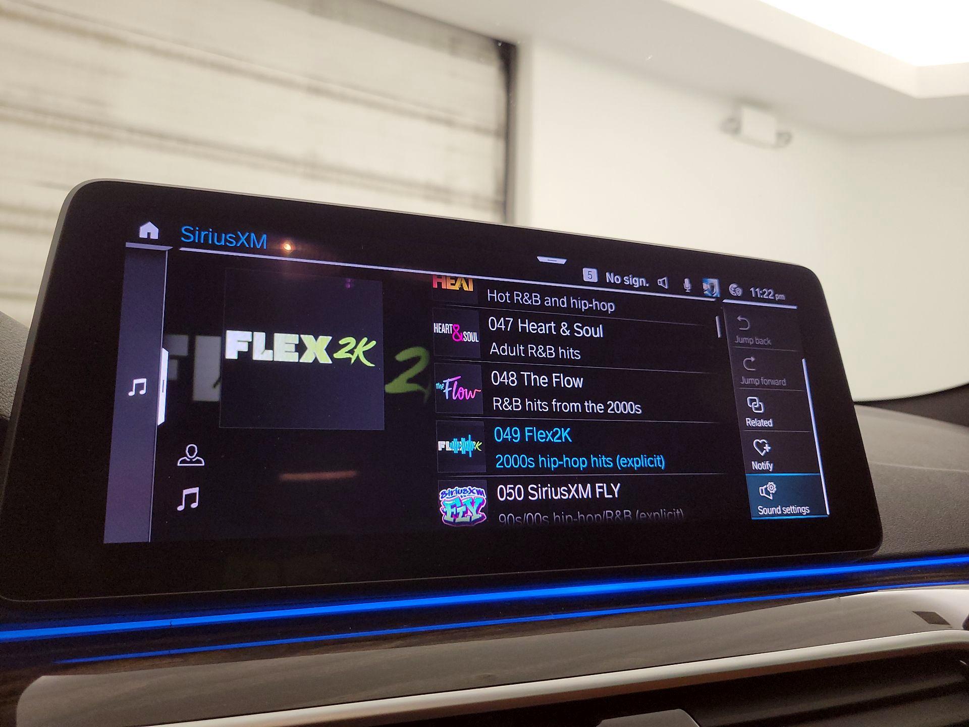 Thumbnail: 2022 BMW 5 Series - 16