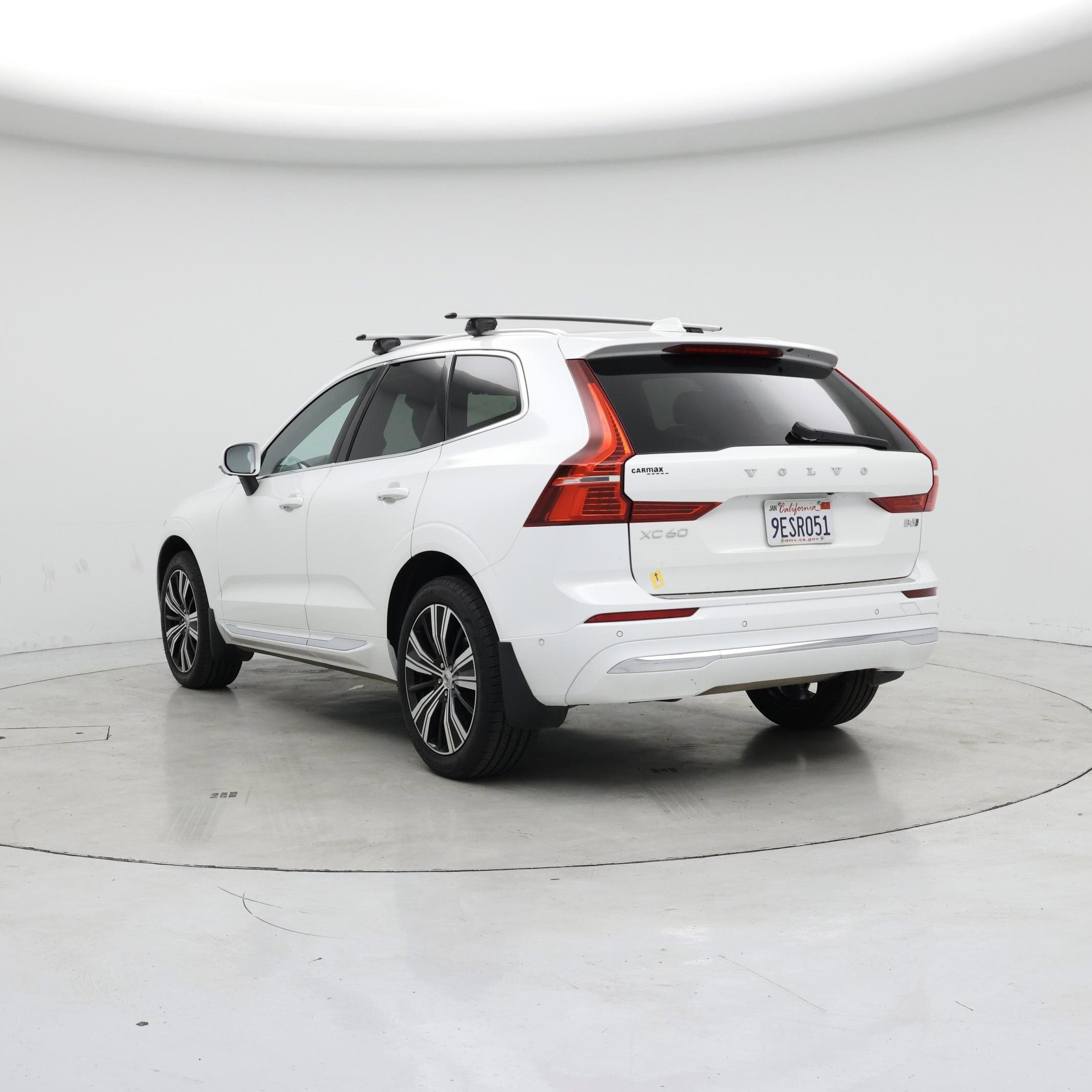 Thumbnail: 2023 Volvo XC60 - 2