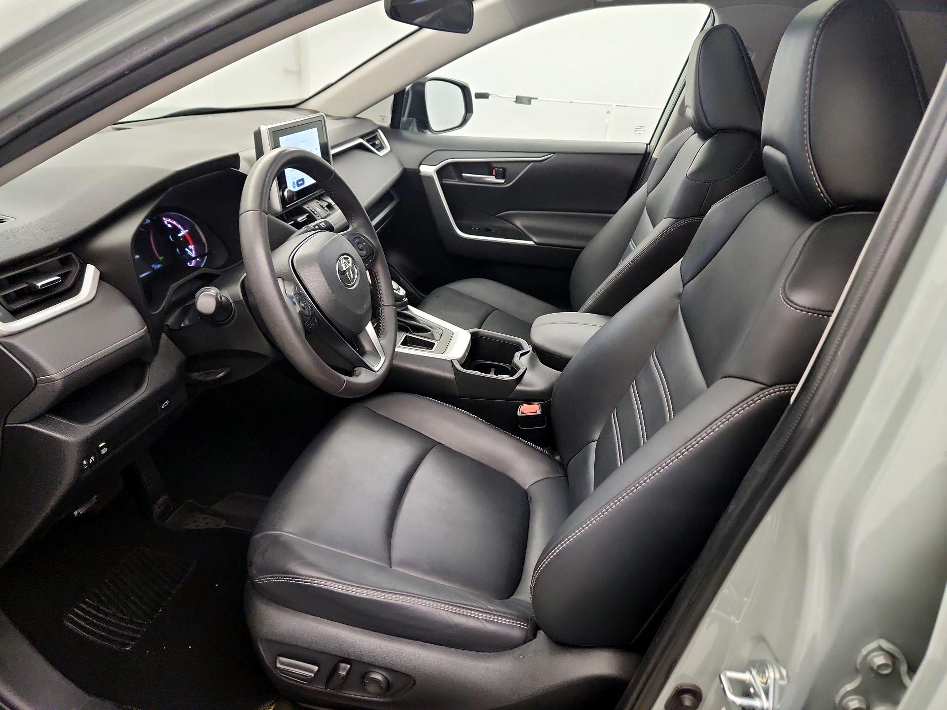 Thumbnail: 2023 Toyota RAV4 - 11