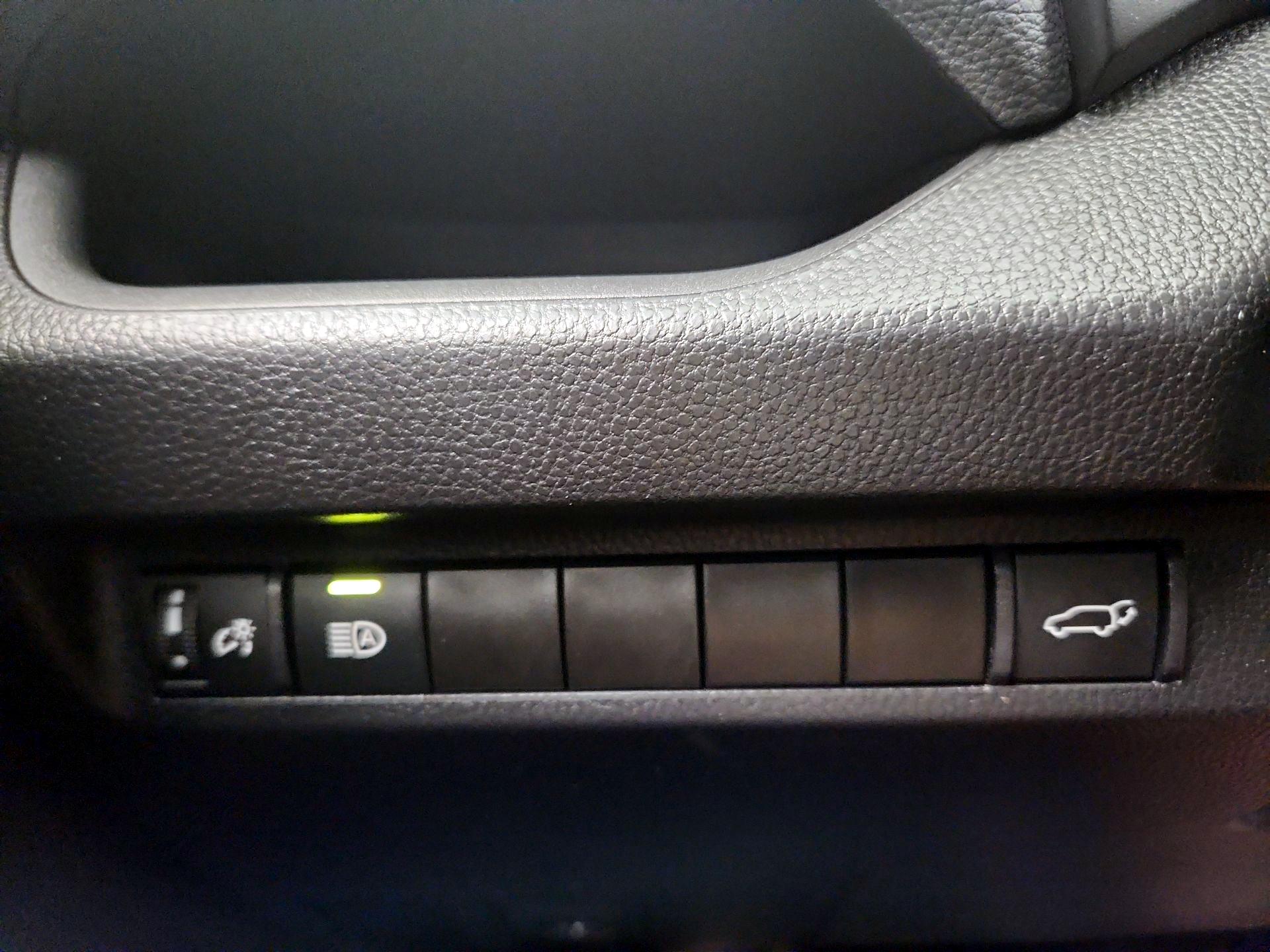 Thumbnail: 2023 Toyota RAV4 - 13