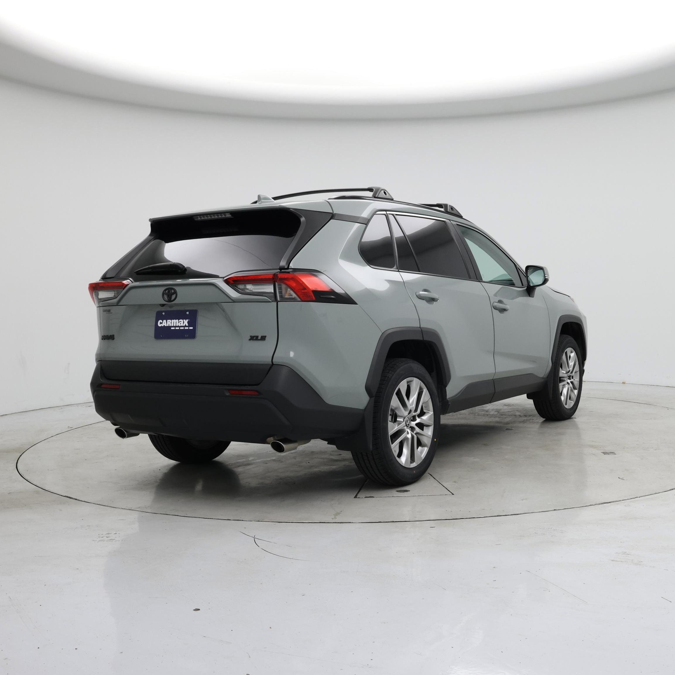 Thumbnail: 2023 Toyota RAV4 - 8