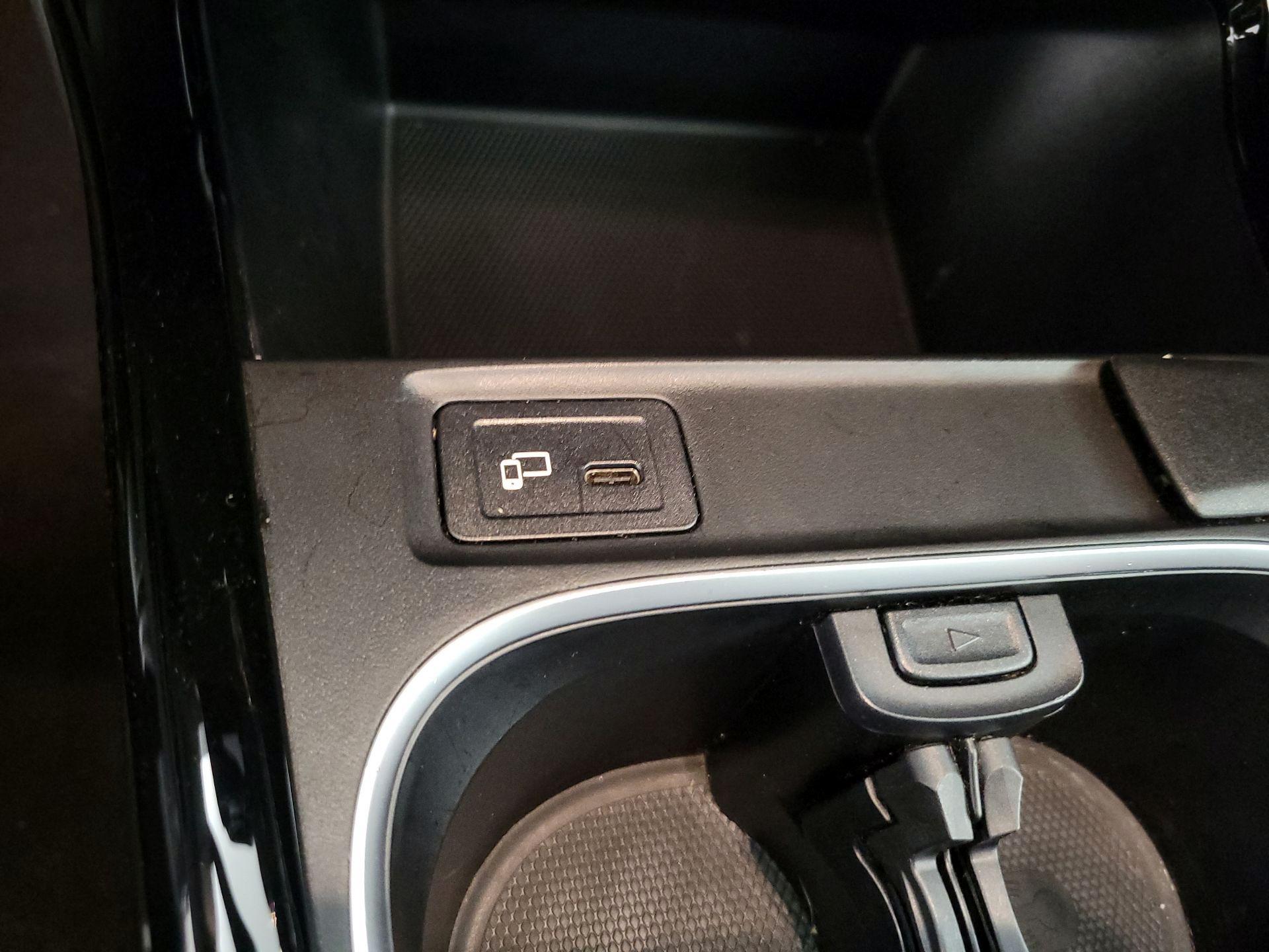 Thumbnail: 2022 Mercedes-Benz A-Class - 18