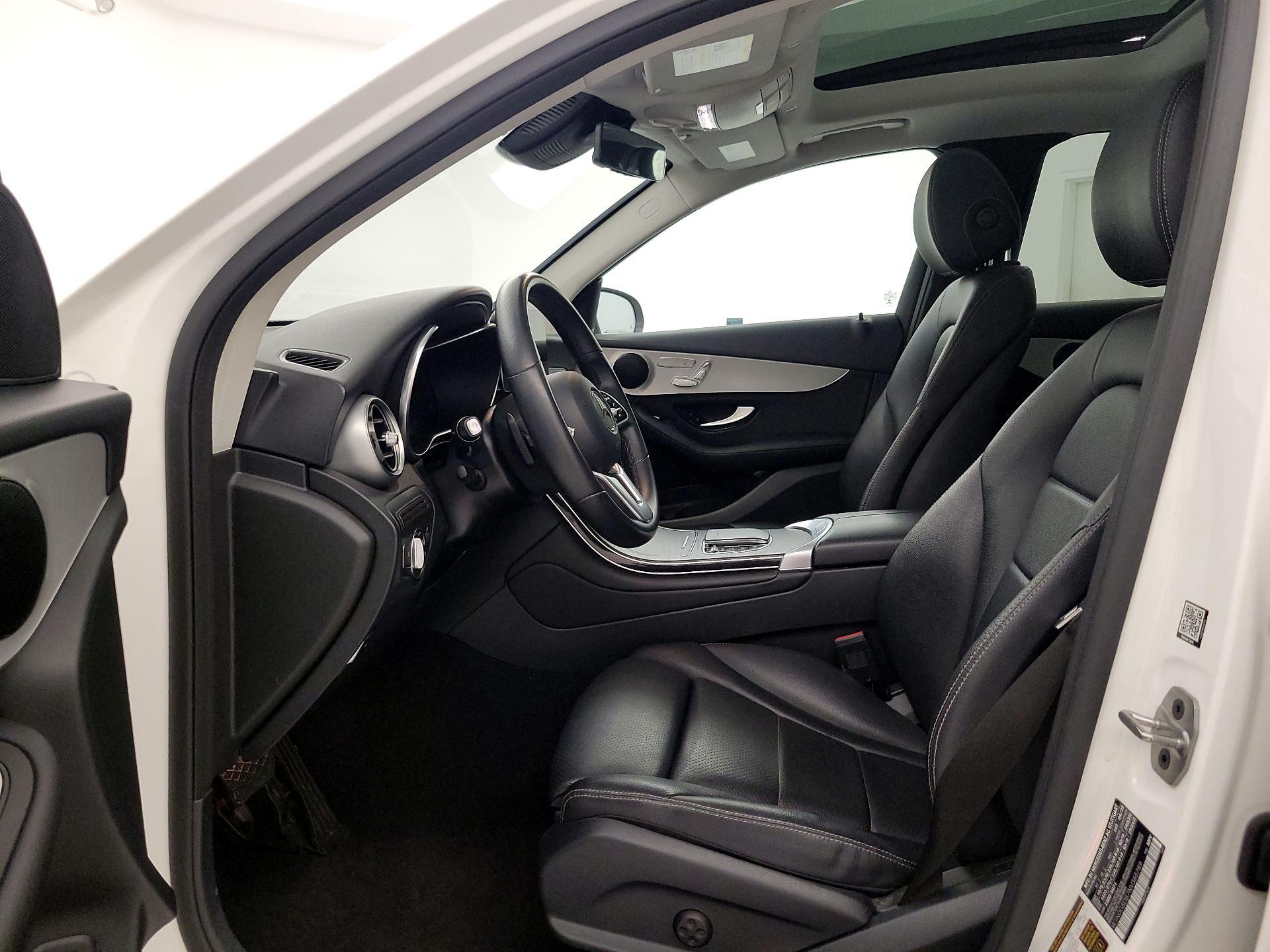 Thumbnail: 2022 Mercedes-Benz GLC - 11