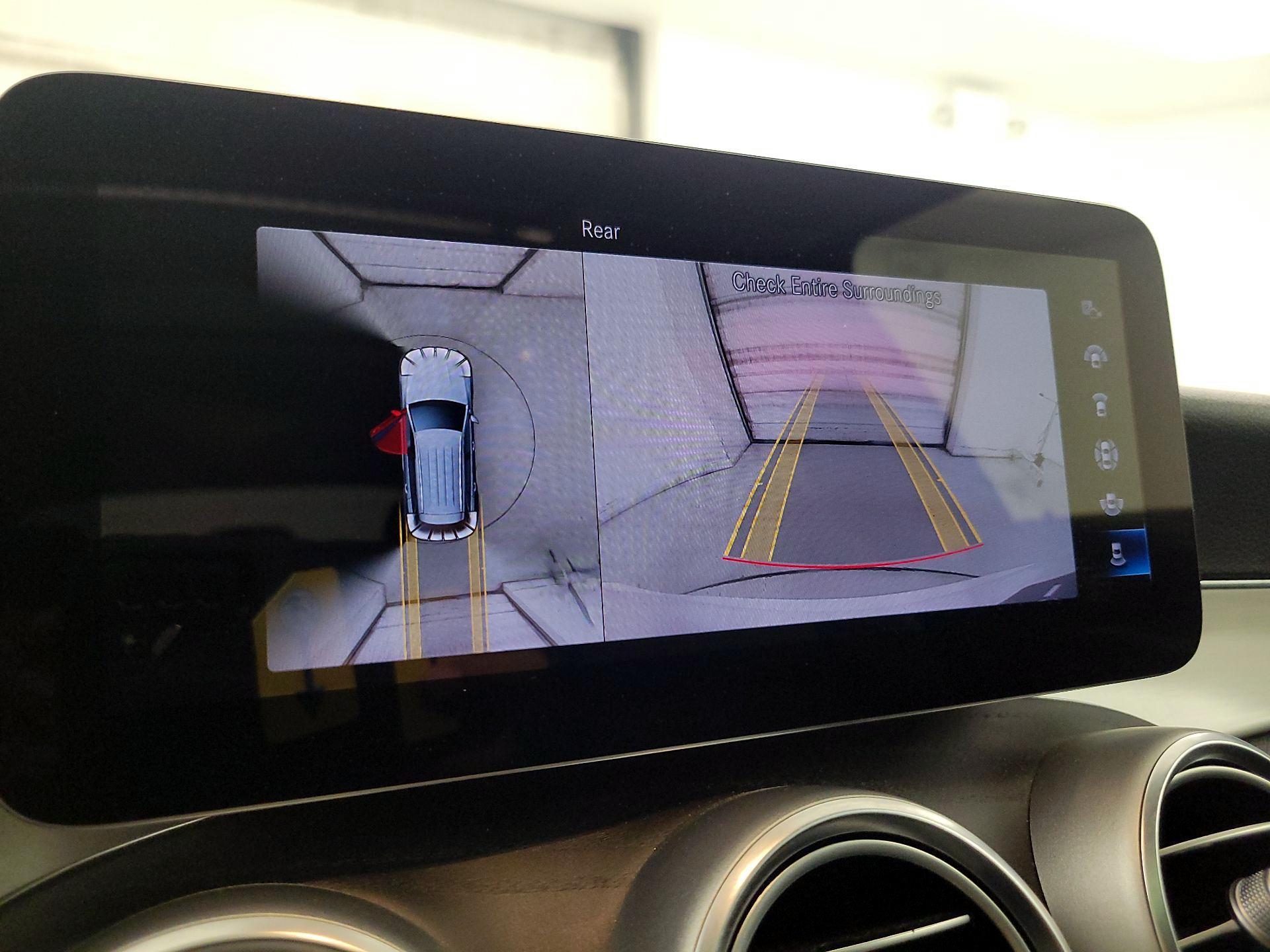 Thumbnail: 2022 Mercedes-Benz GLC - 14