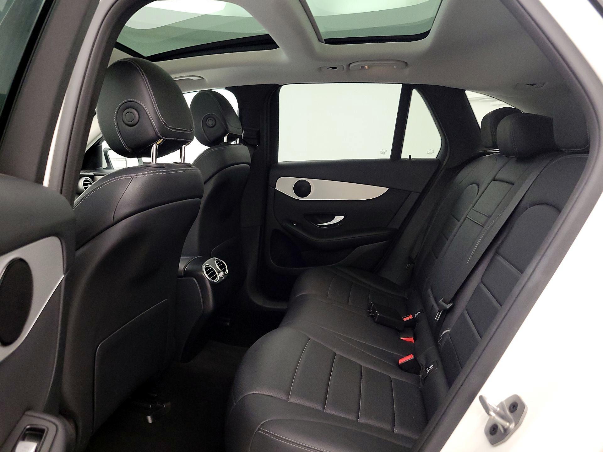 Thumbnail: 2022 Mercedes-Benz GLC - 20