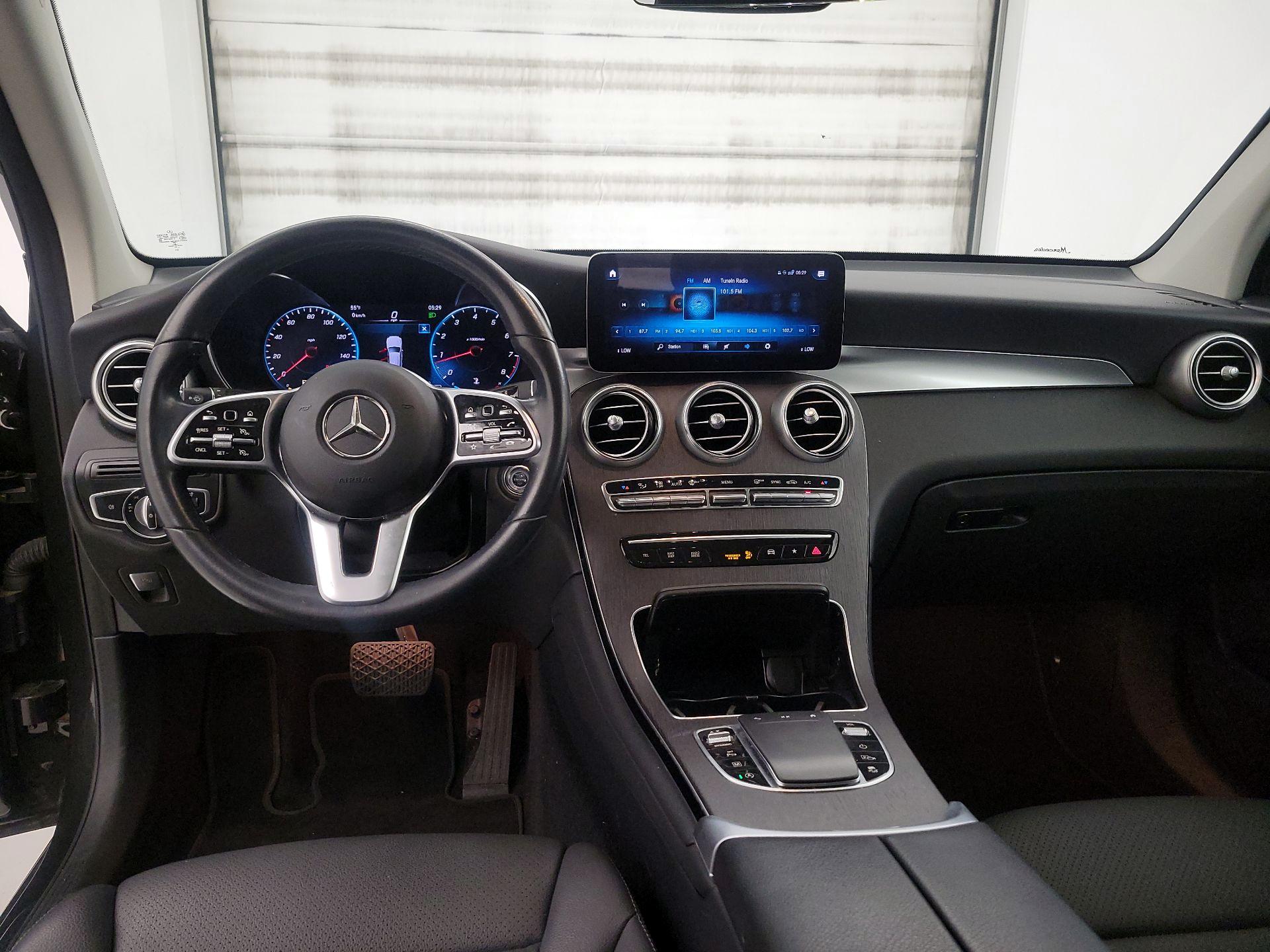 Thumbnail: 2022 Mercedes-Benz GLC - 9