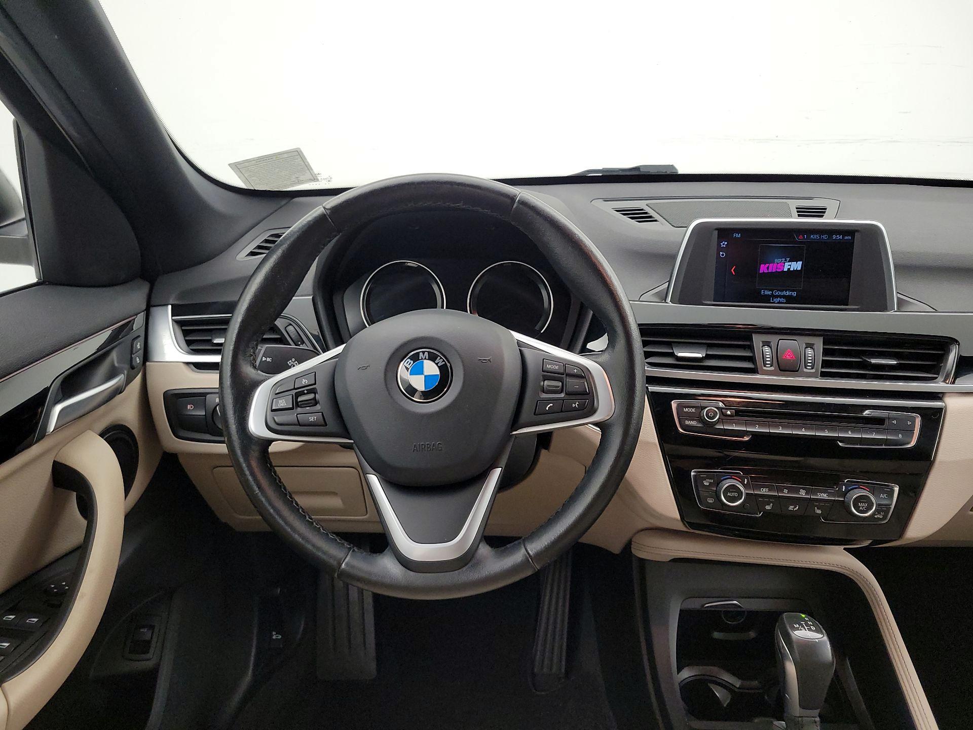 Thumbnail: 2018 BMW X1 - 10