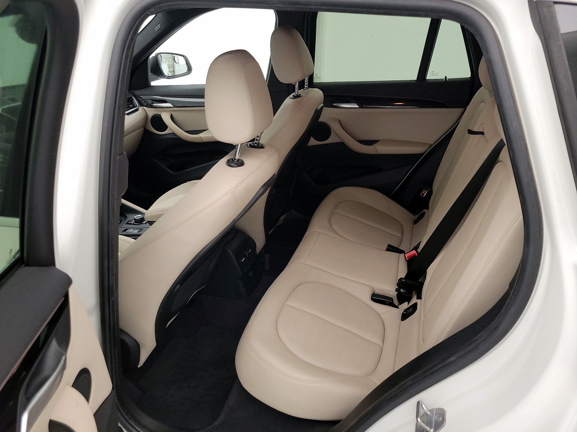 Thumbnail: 2018 BMW X1 - 18