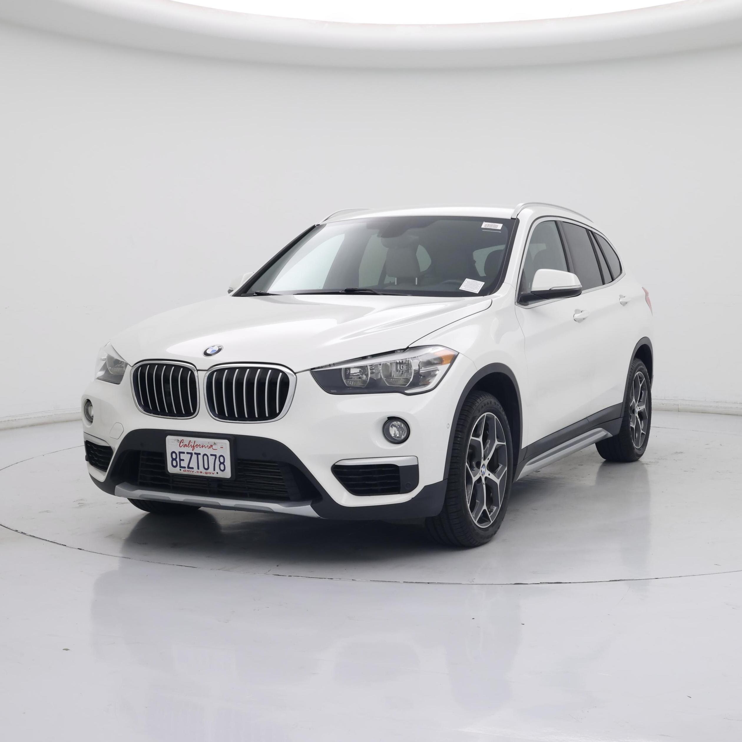 Thumbnail: 2018 BMW X1 - 4